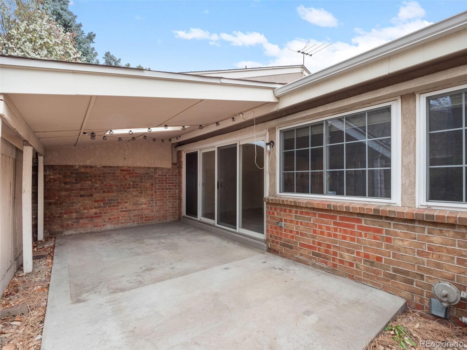 7015 E Girard Avenue