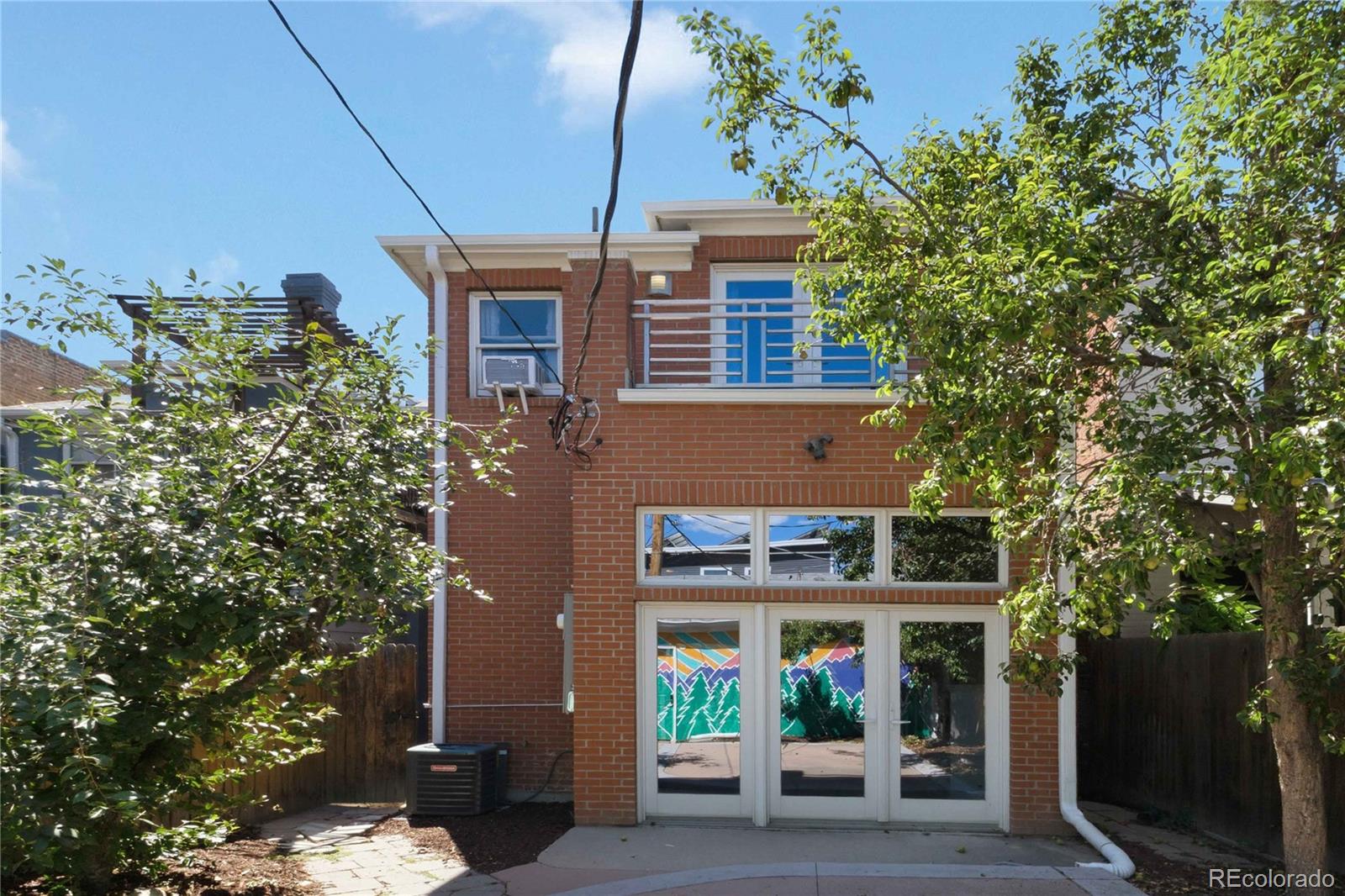 960 N Ogden Street