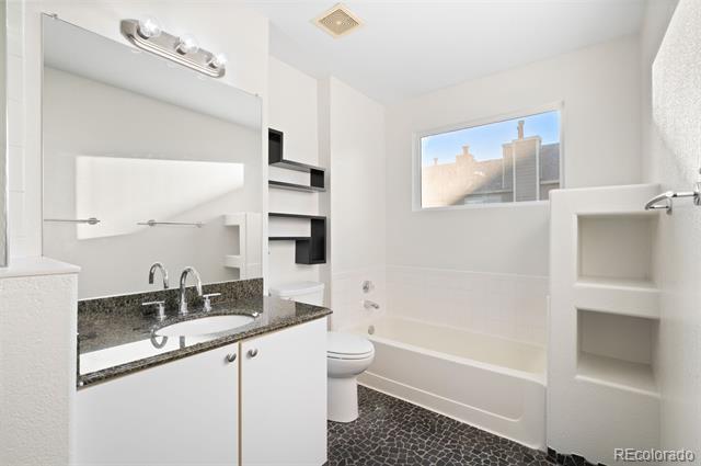 1885 S Quebec Way Unit: G103