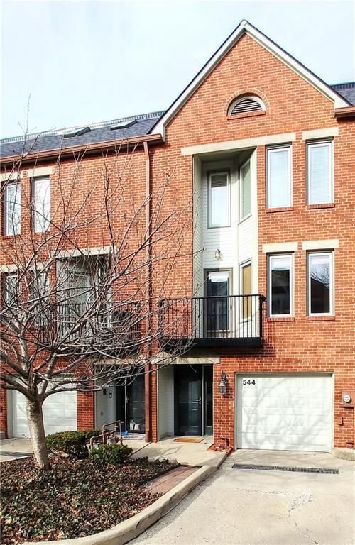 544 Lockerbie Circle N