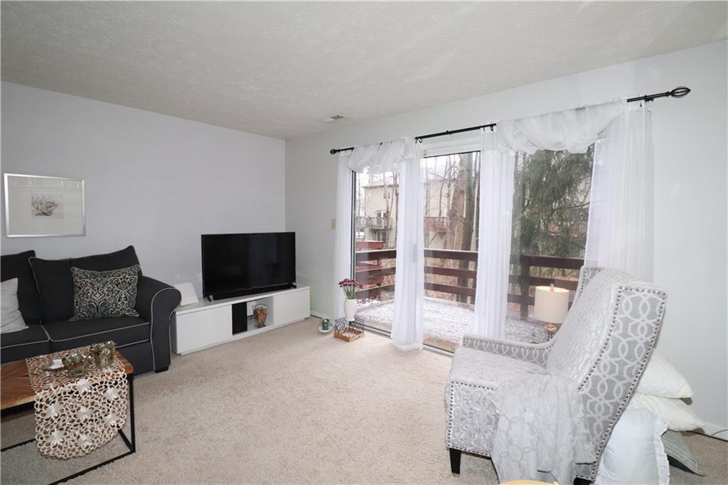 11528 Hidden Bay