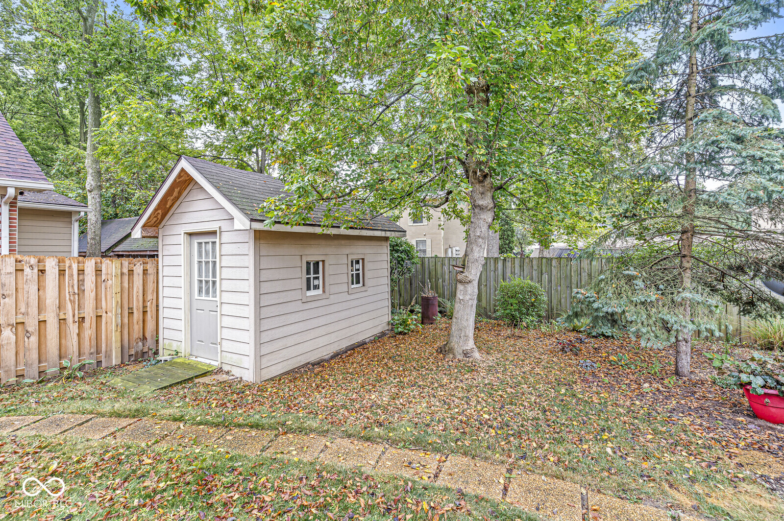 3320 Fox Orchard Circle