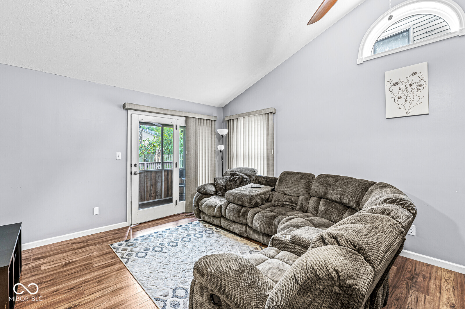3320 Fox Orchard Circle
