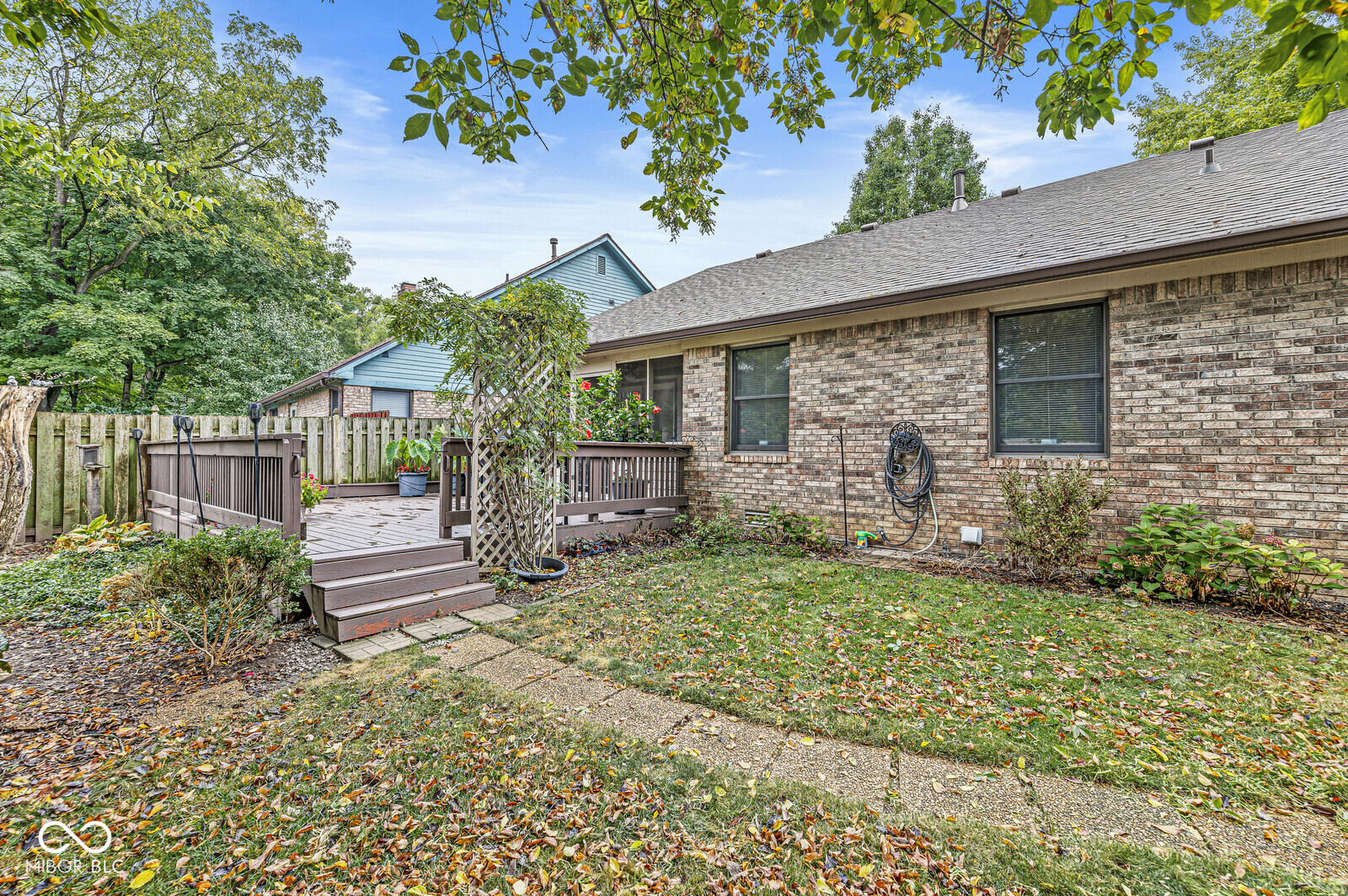 3320 Fox Orchard Circle