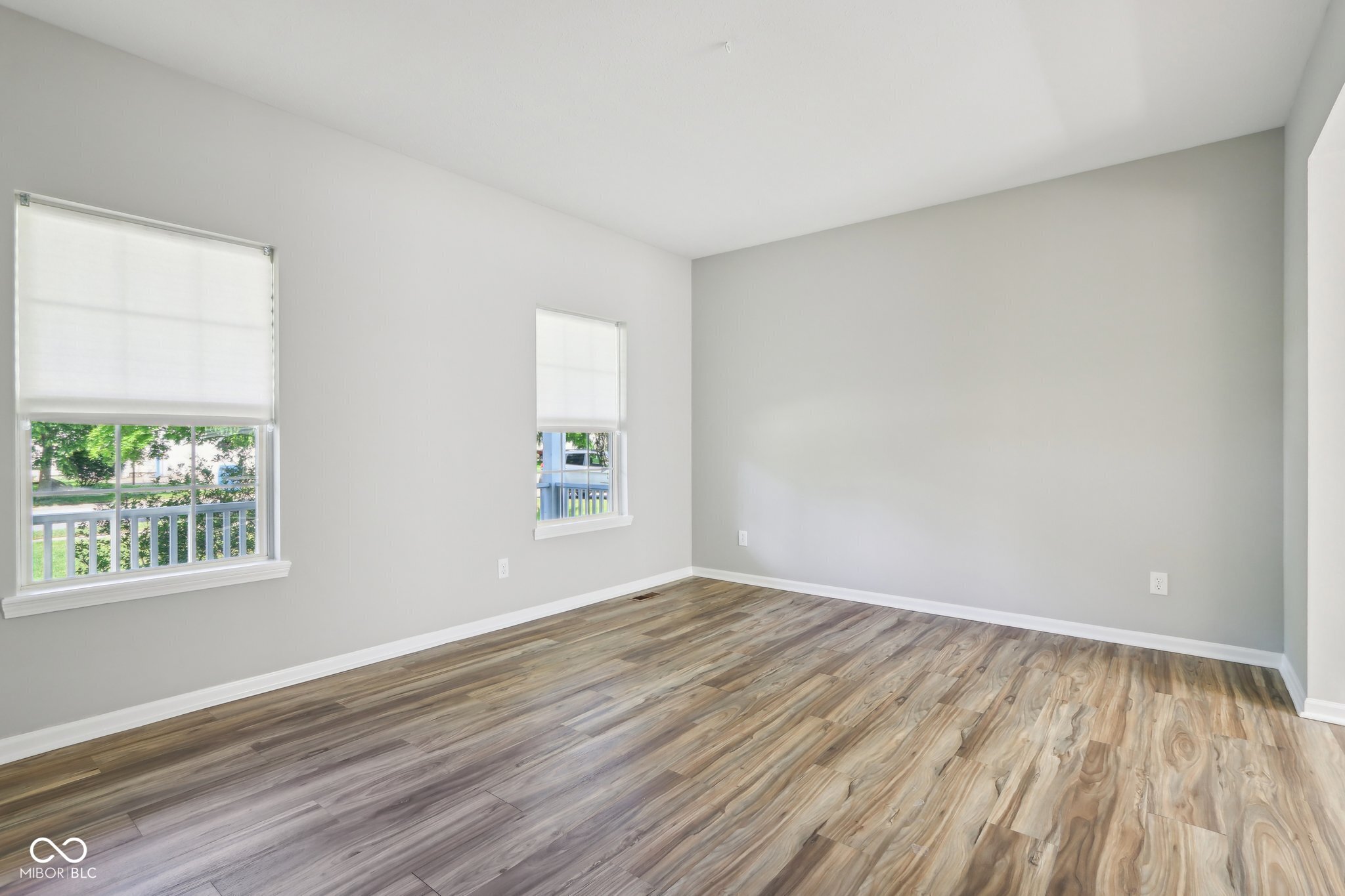 7388 Wythe Drive