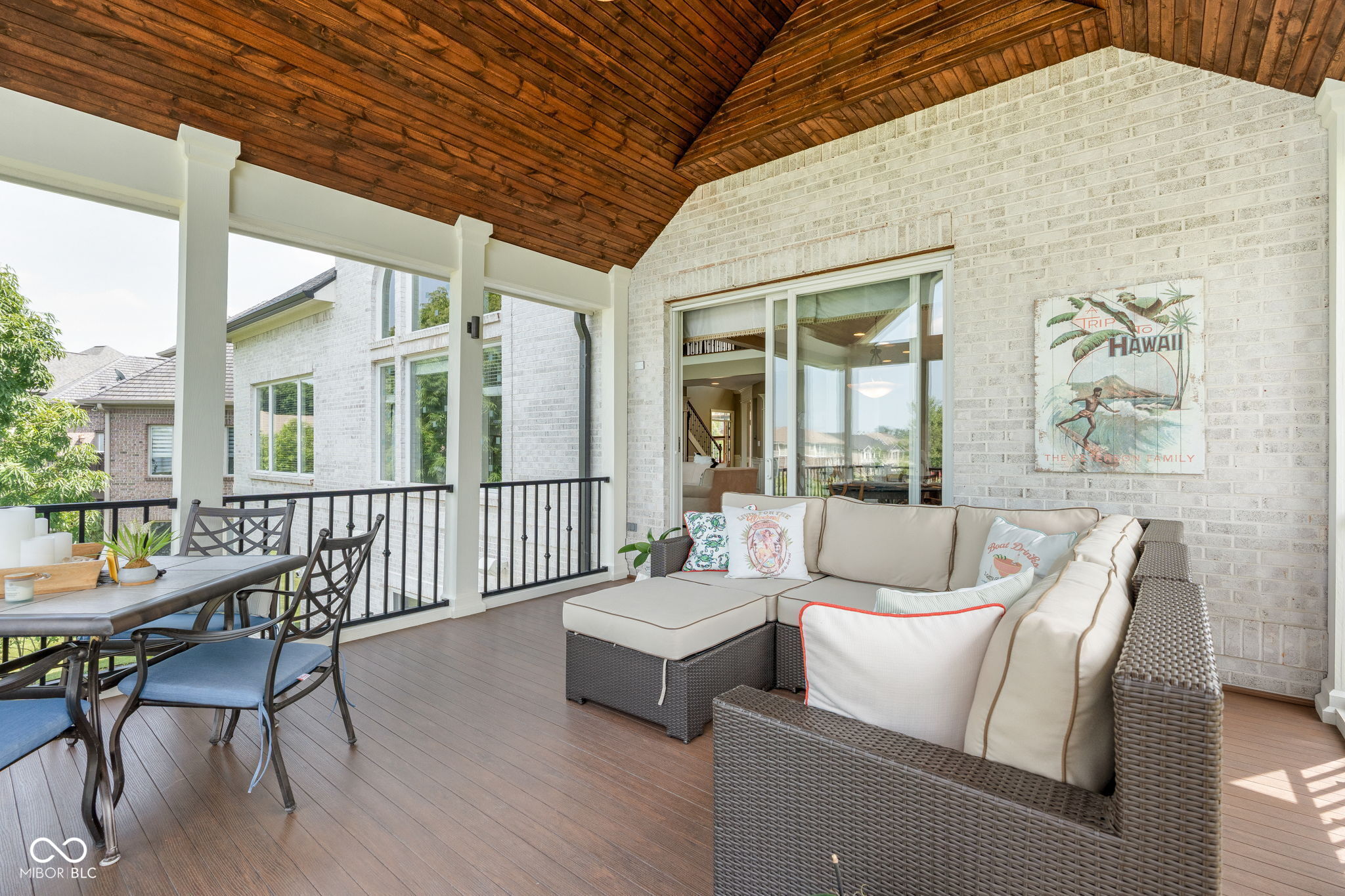 5044 Sweetwater Drive