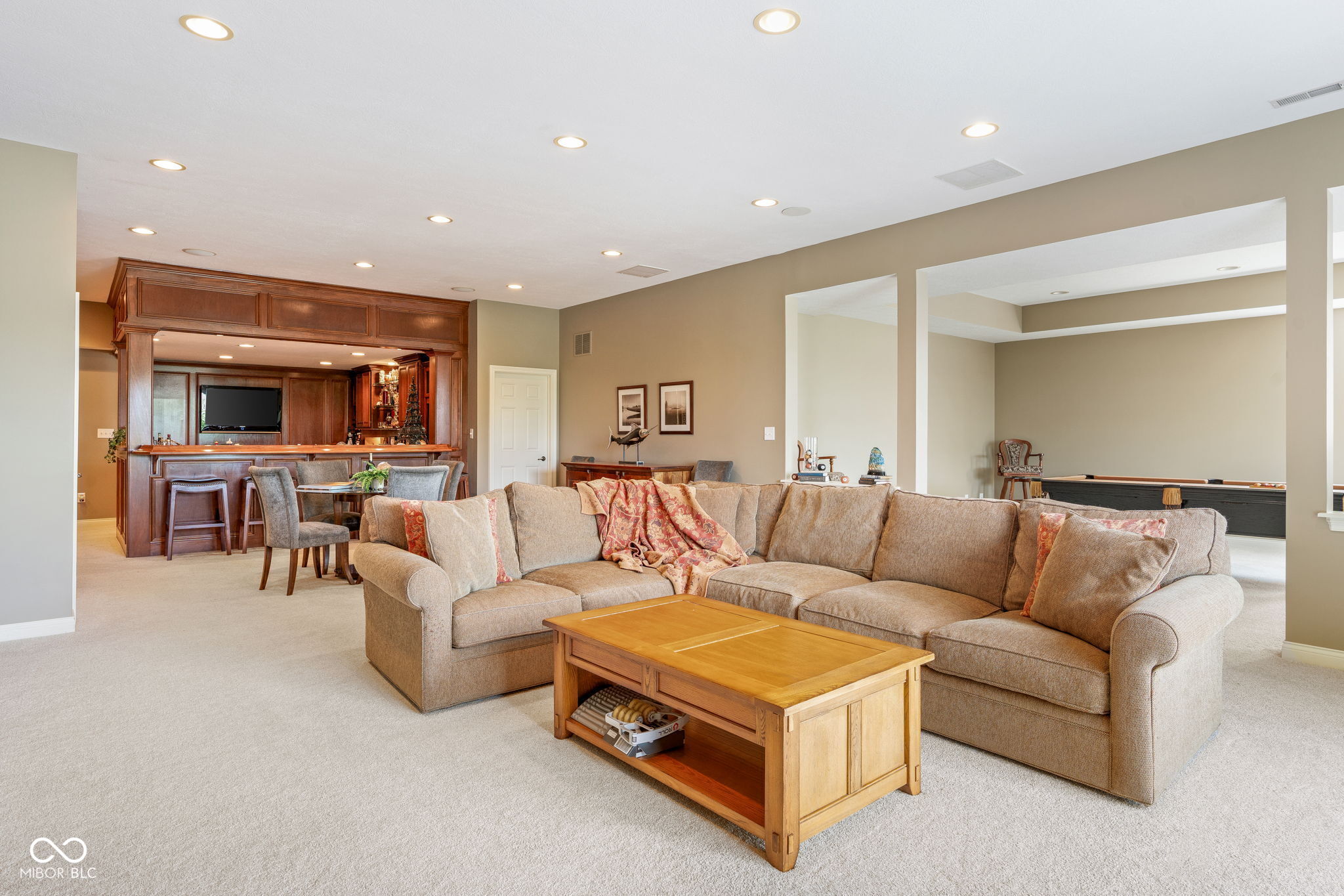 5044 Sweetwater Drive