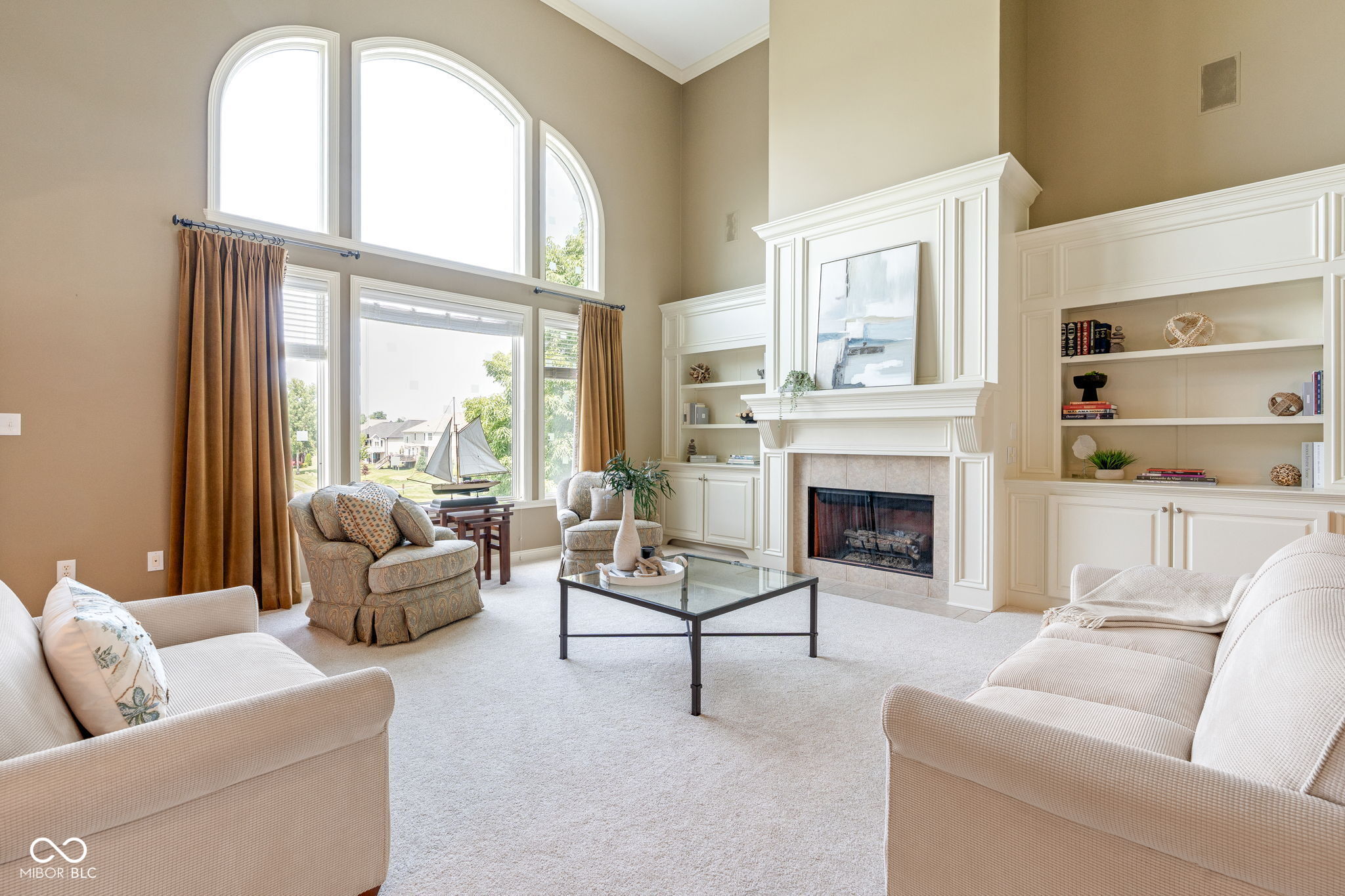 5044 Sweetwater Drive