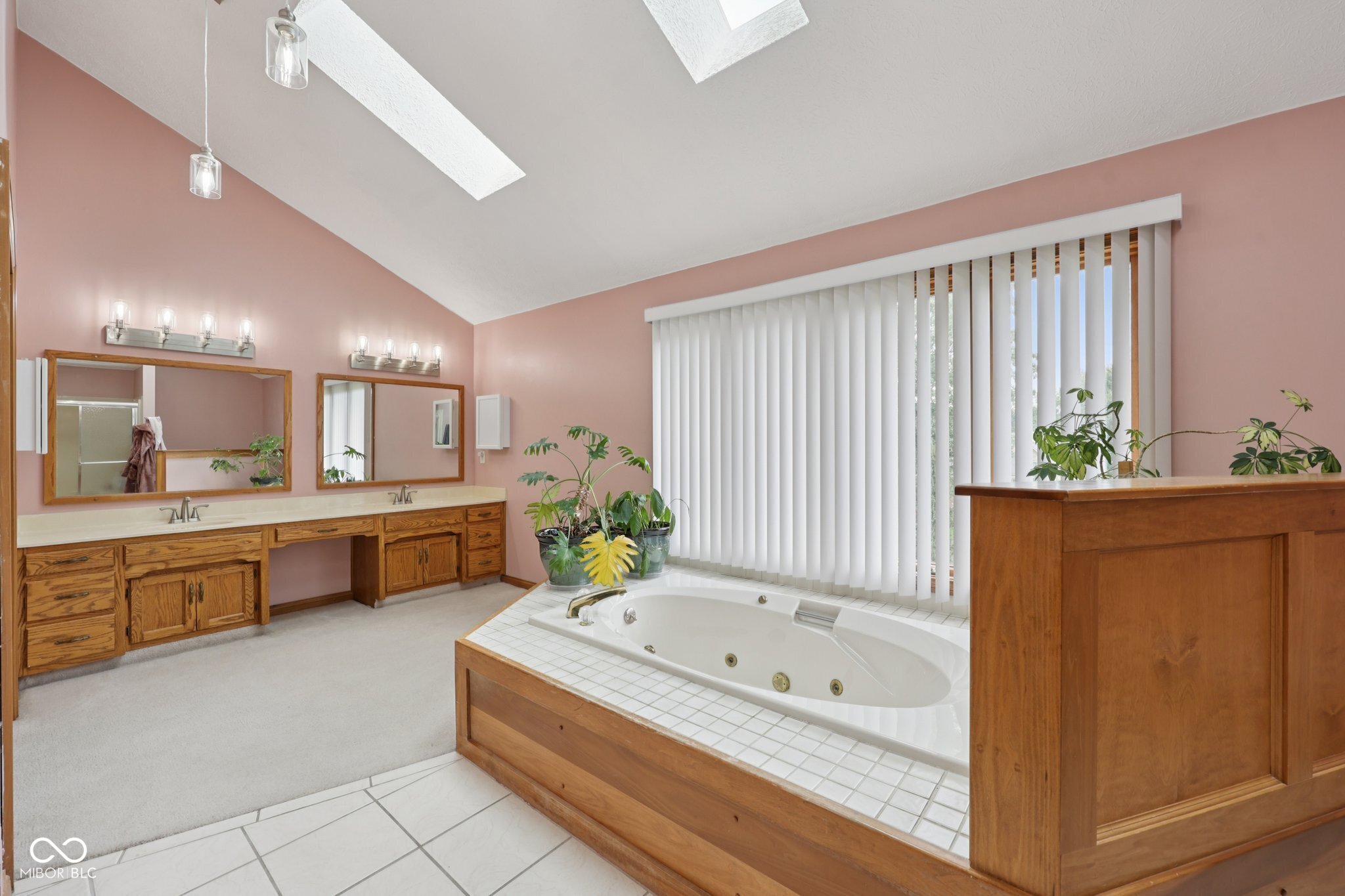 1816 Spruce Drive