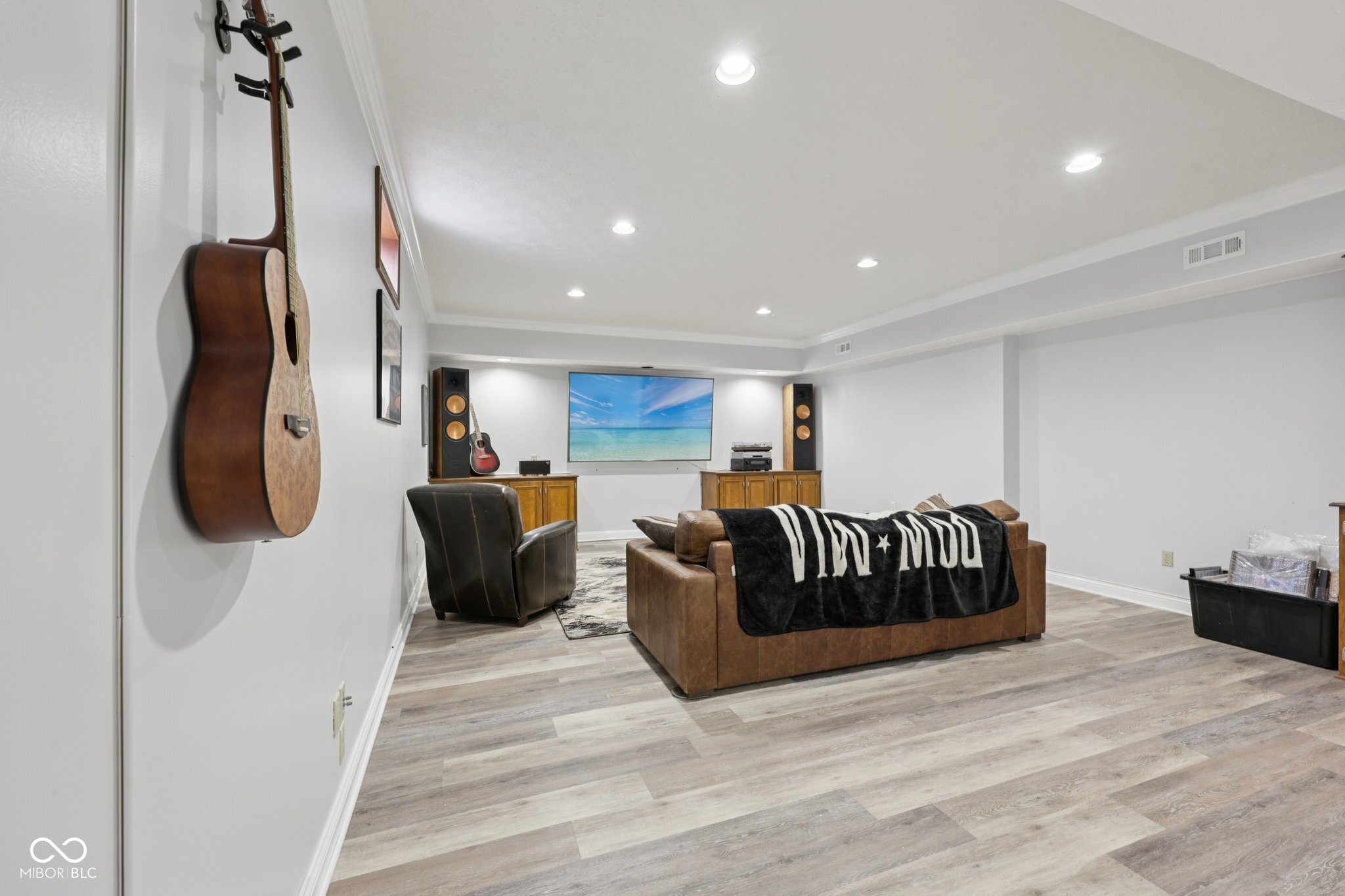 1816 Spruce Drive