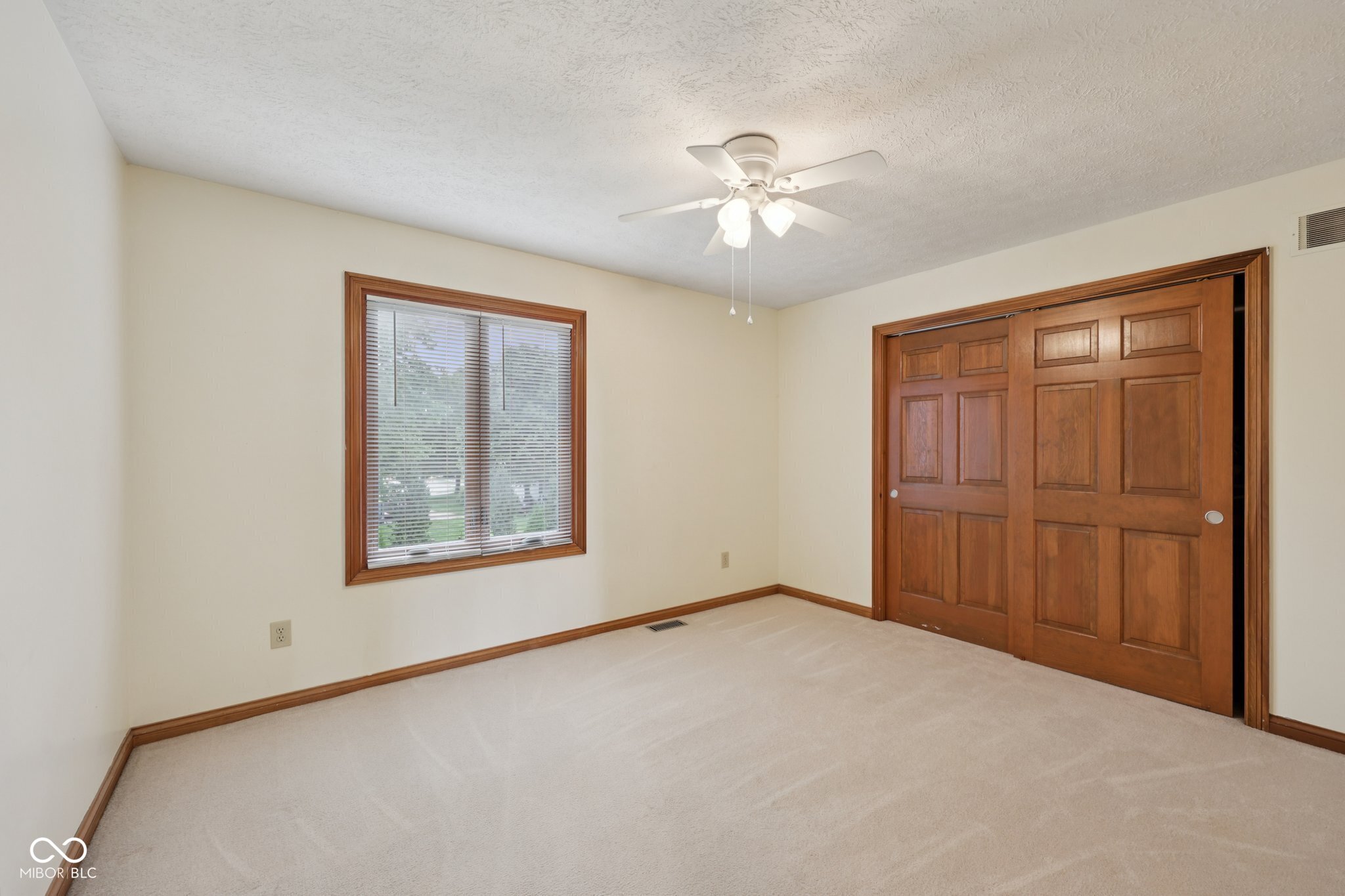 1816 Spruce Drive