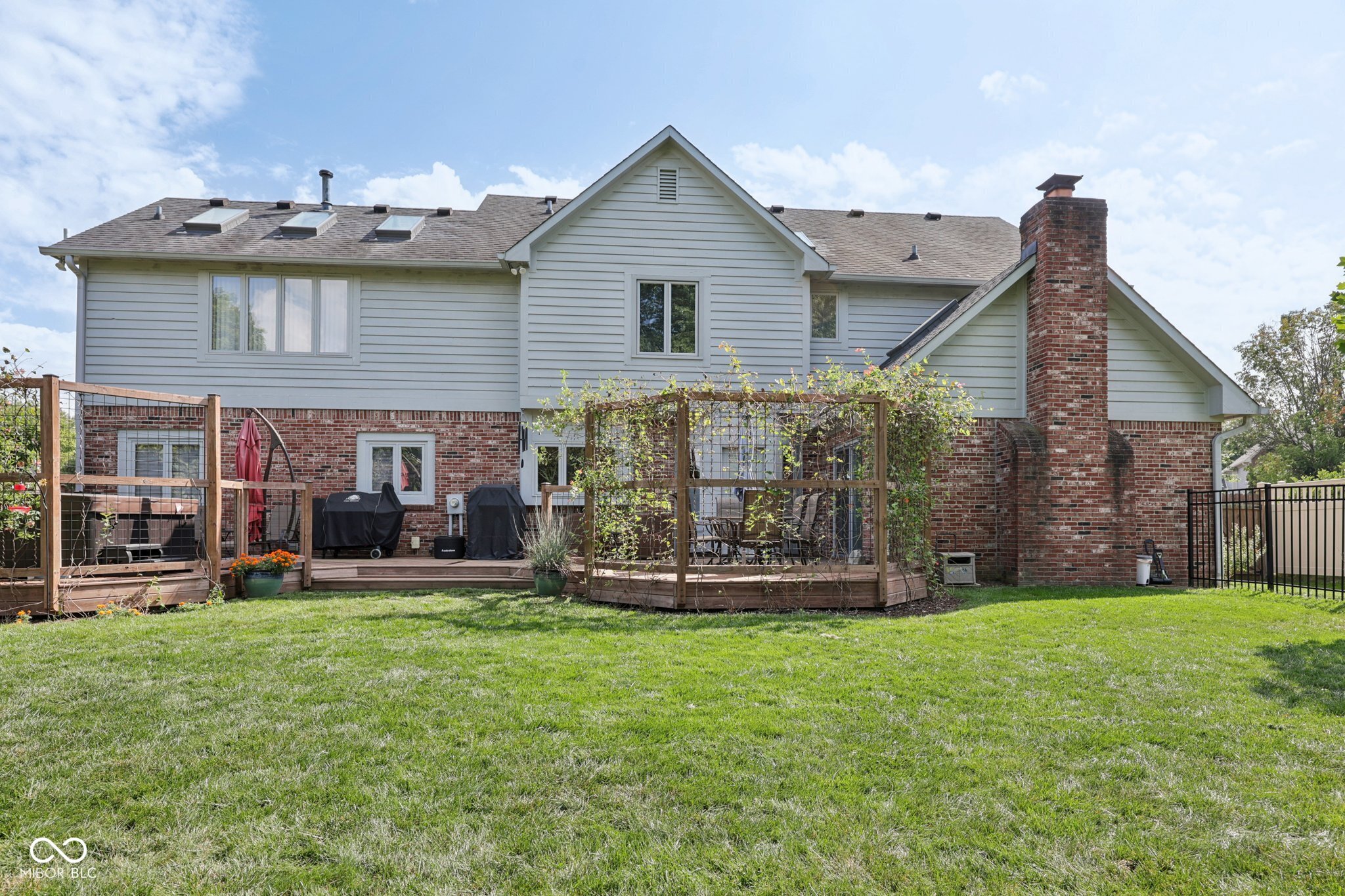1816 Spruce Drive