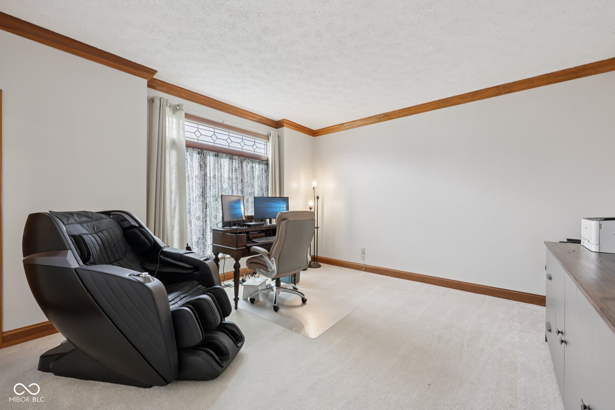 1816 Spruce Drive
