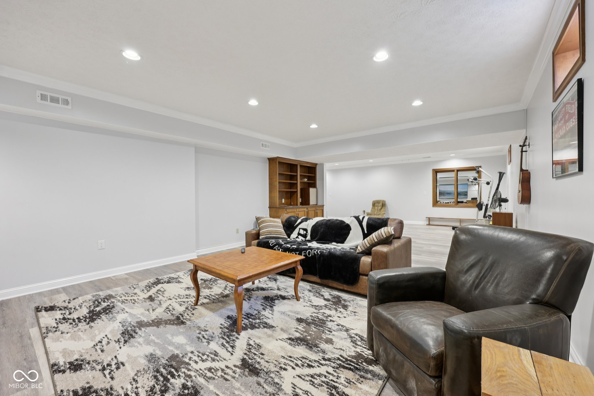 1816 Spruce Drive