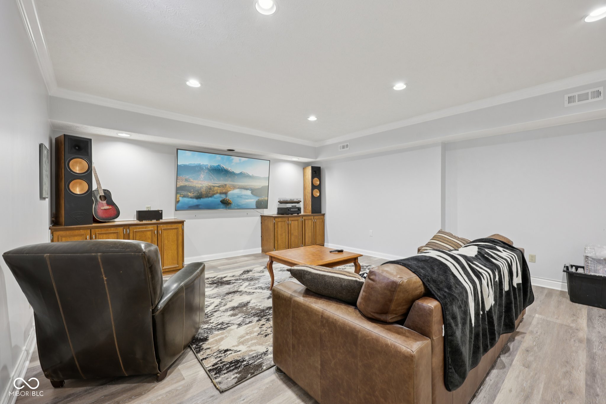 1816 Spruce Drive