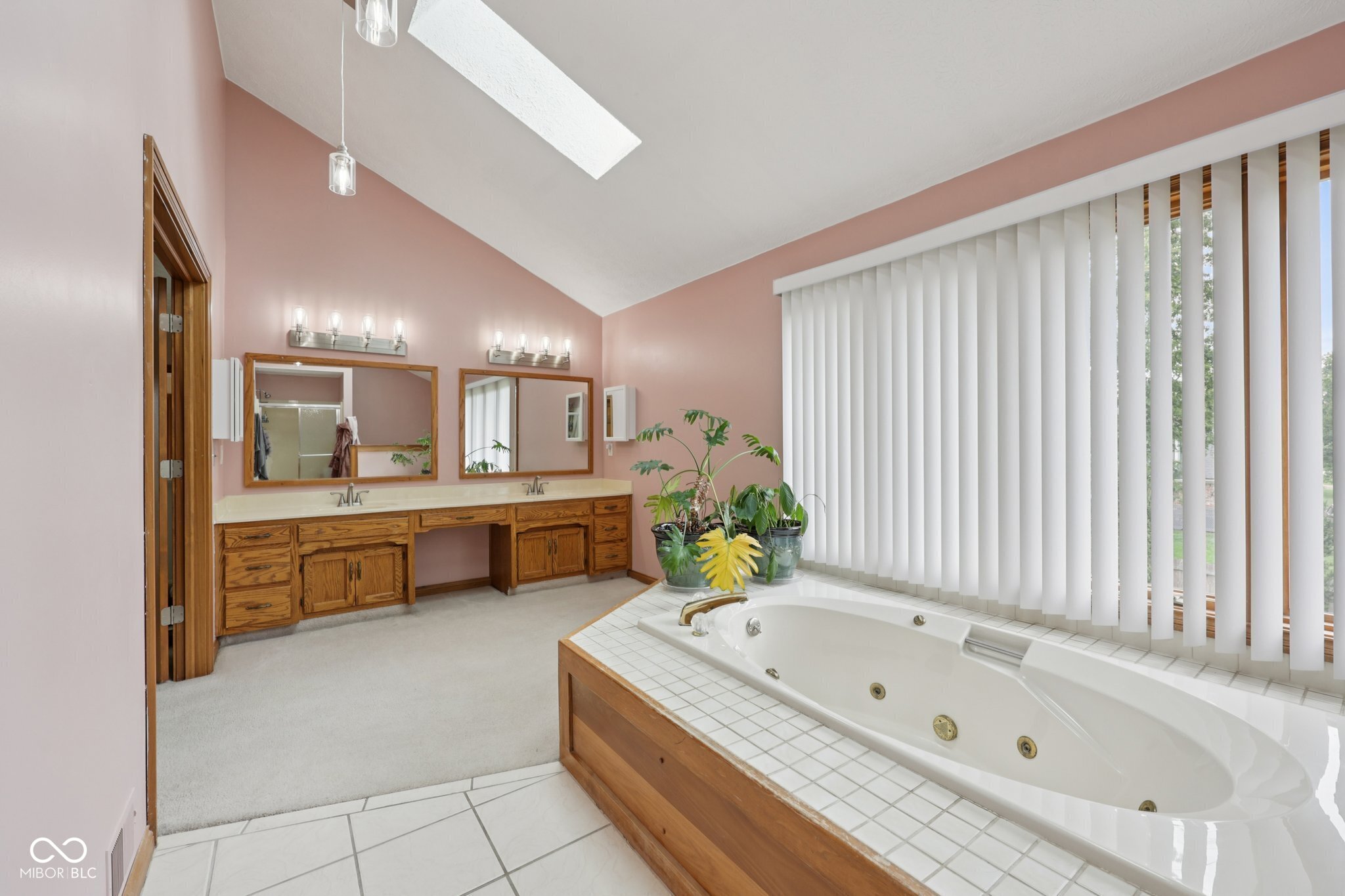 1816 Spruce Drive
