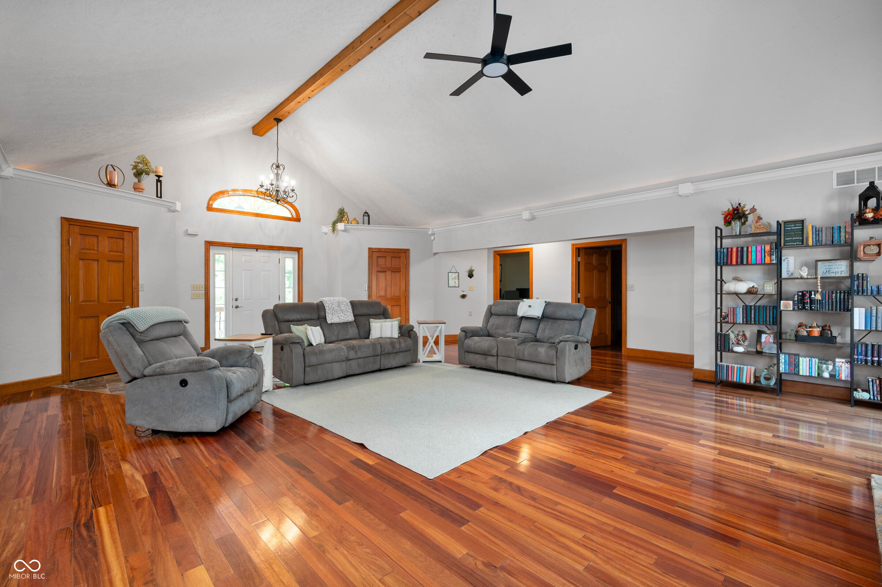 6913 W County Road 750 South