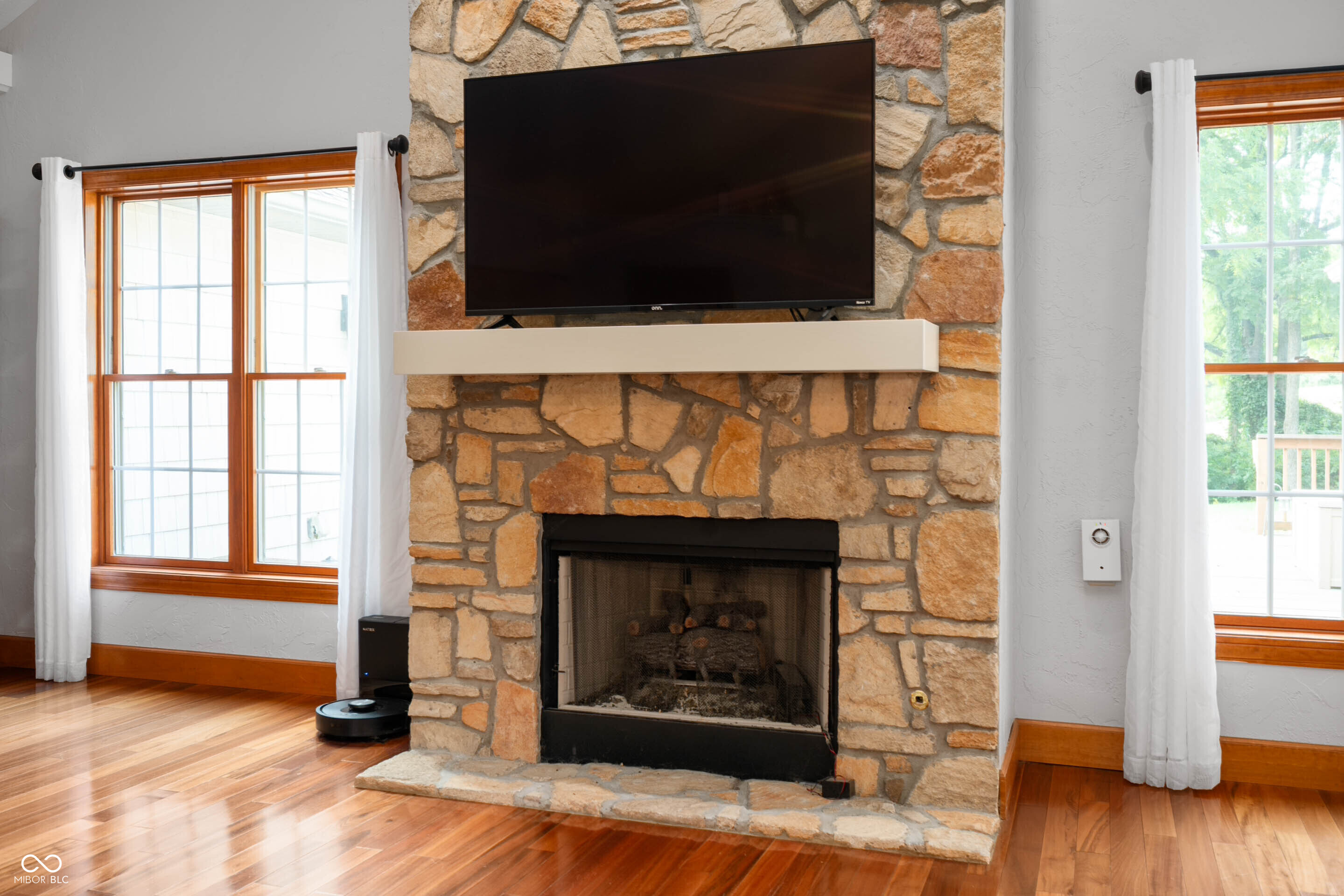 6913 W County Road 750 South