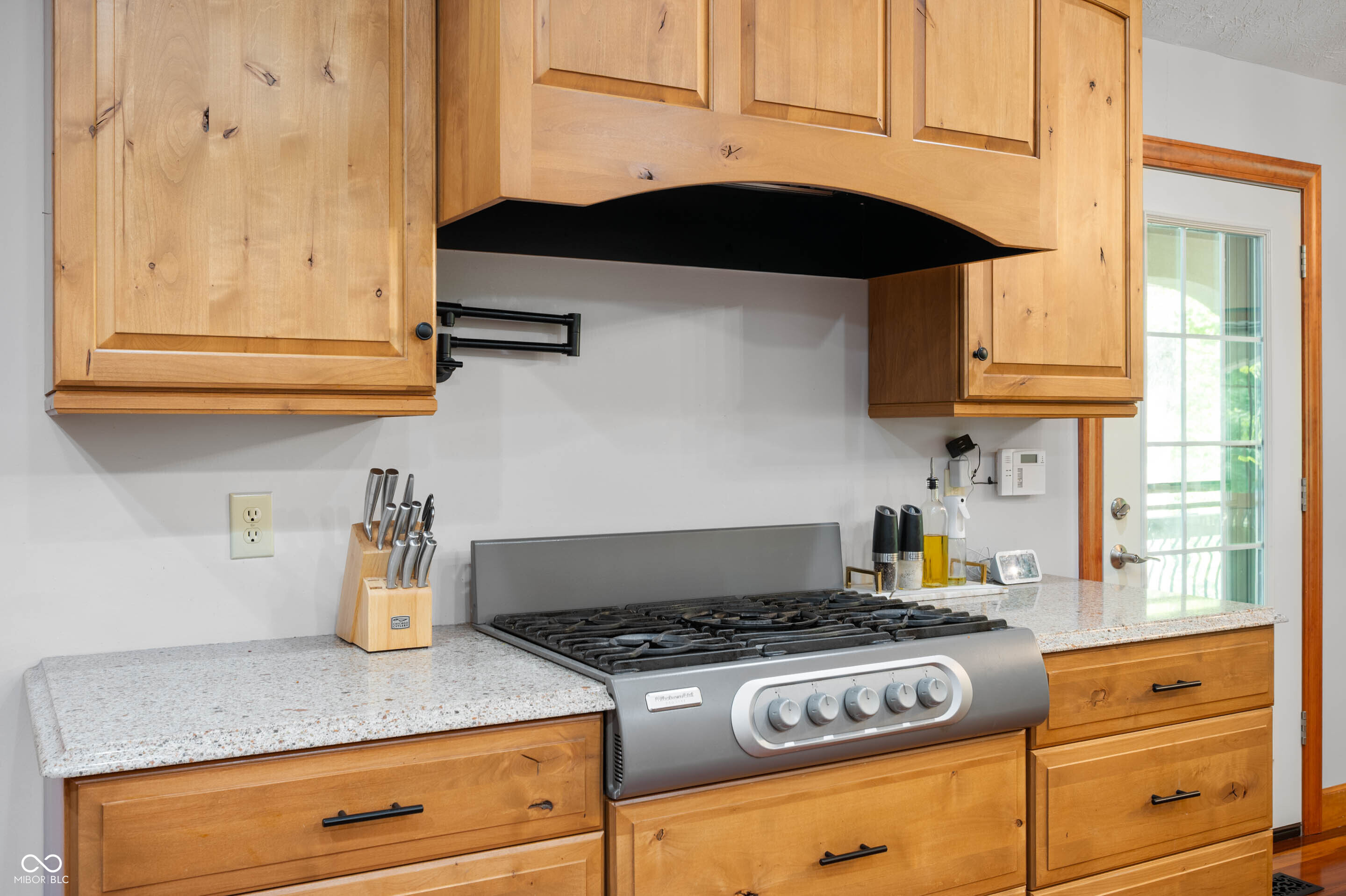 6913 W County Road 750 South