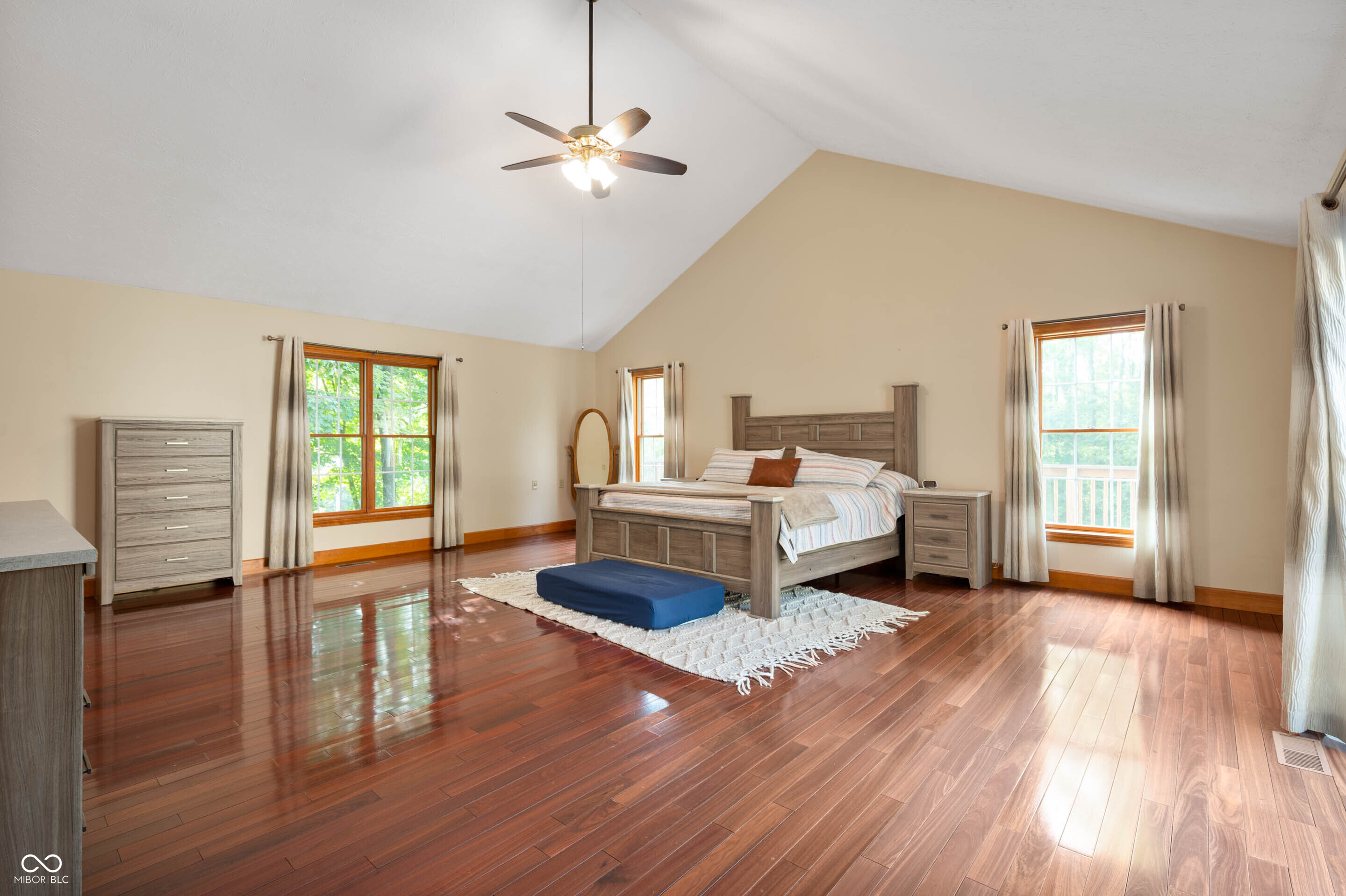 6913 W County Road 750 South