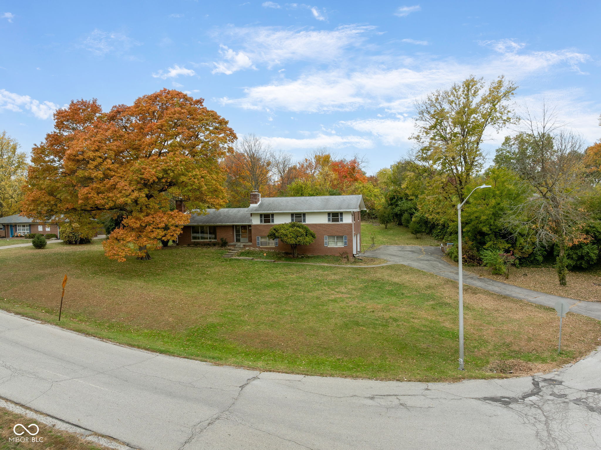 5940 N Emerson Avenue