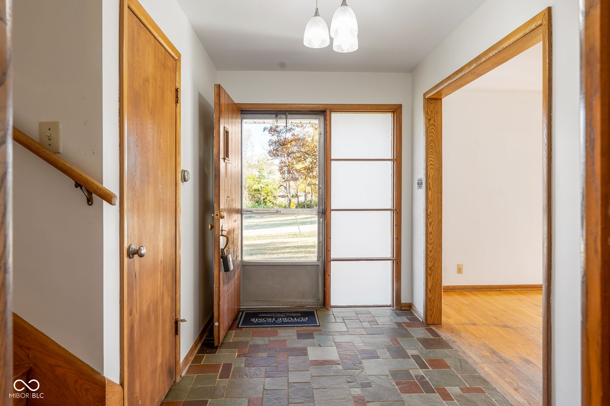 5940 N Emerson Avenue