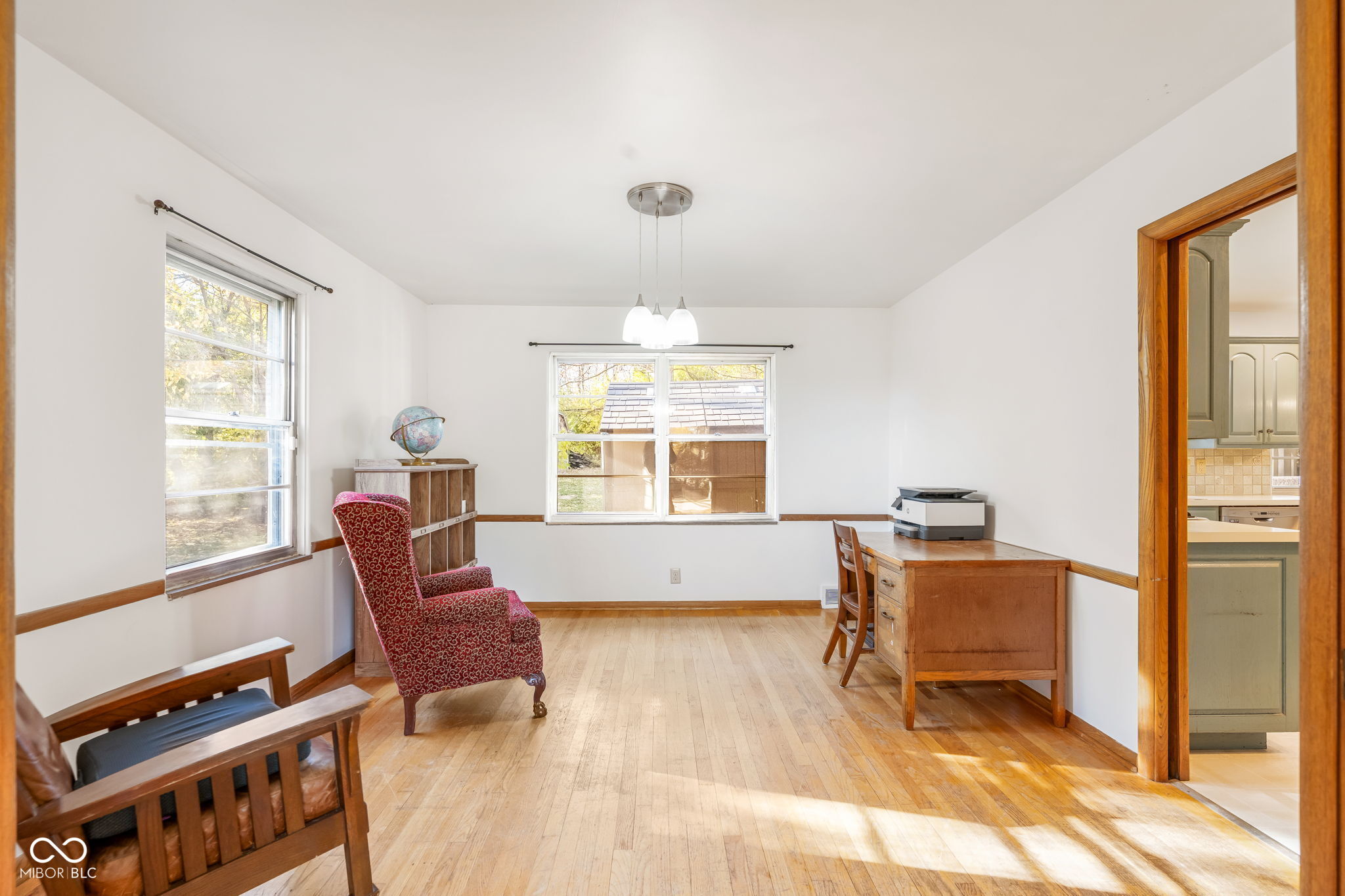 5940 N Emerson Avenue