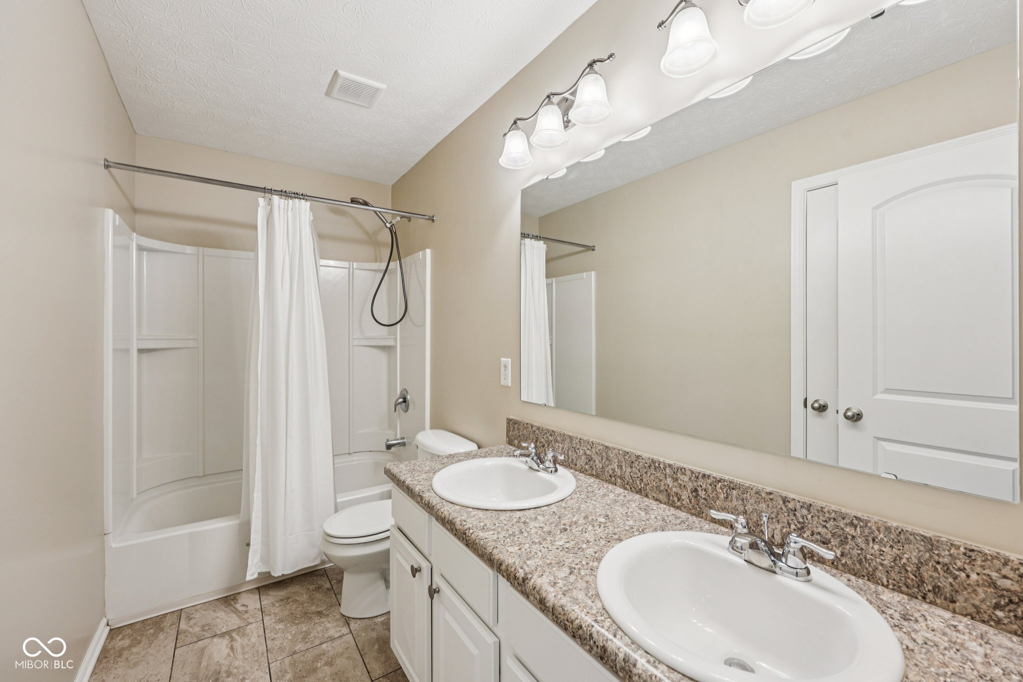 15726 Henady Crossing