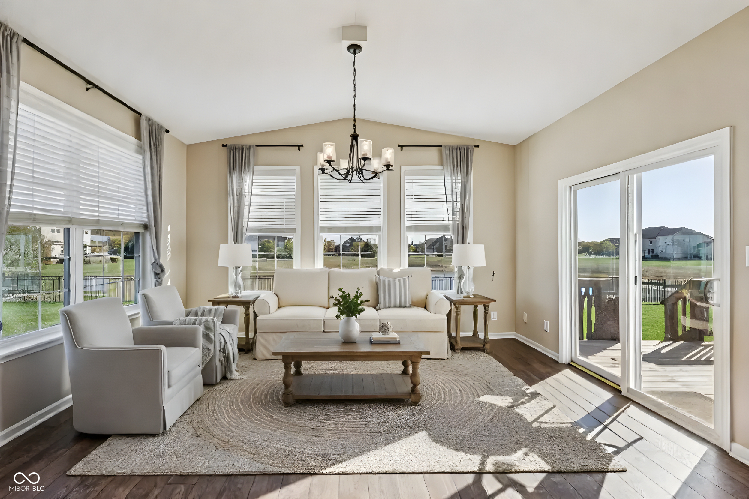 15726 Henady Crossing