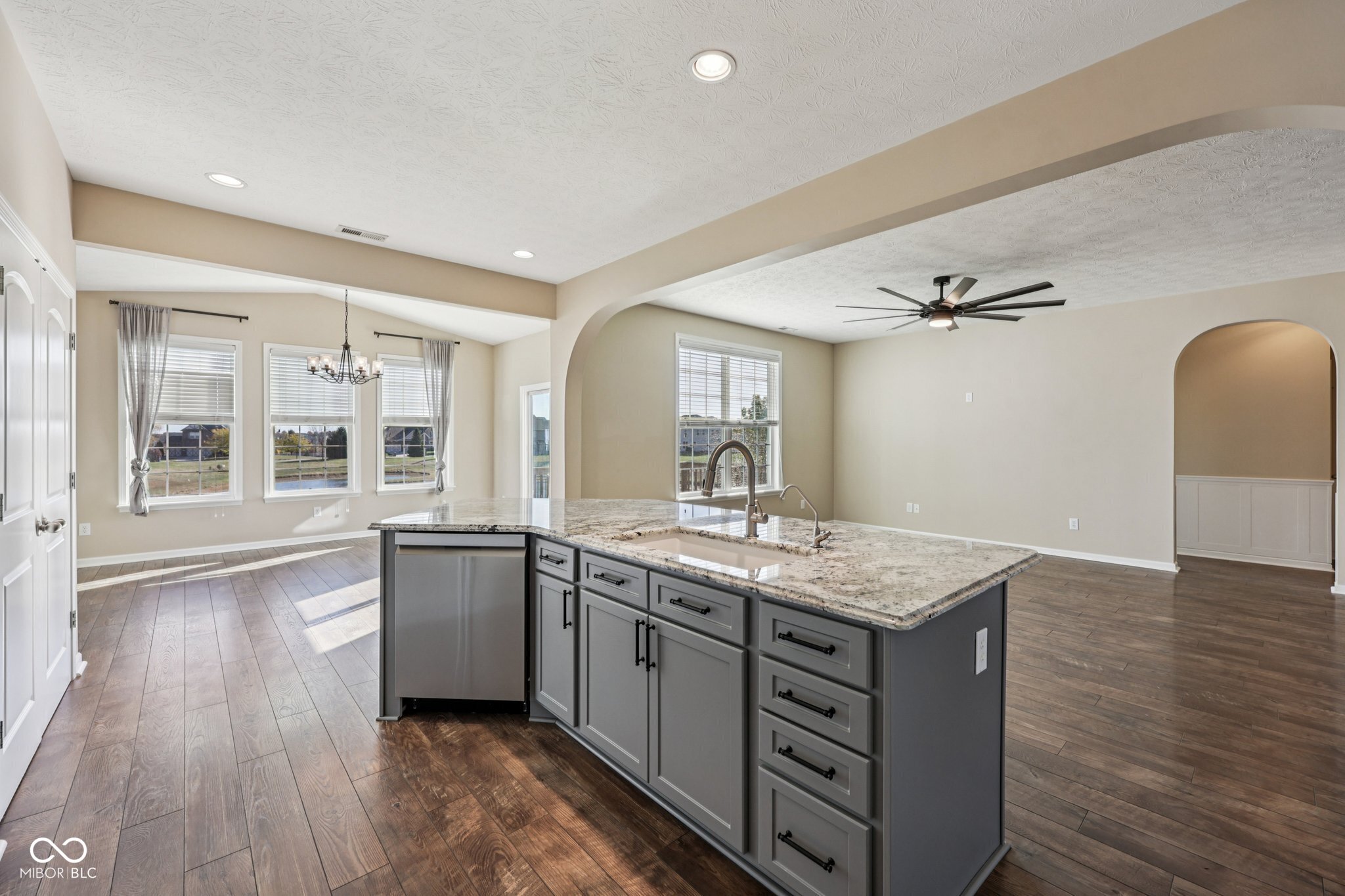 15726 Henady Crossing