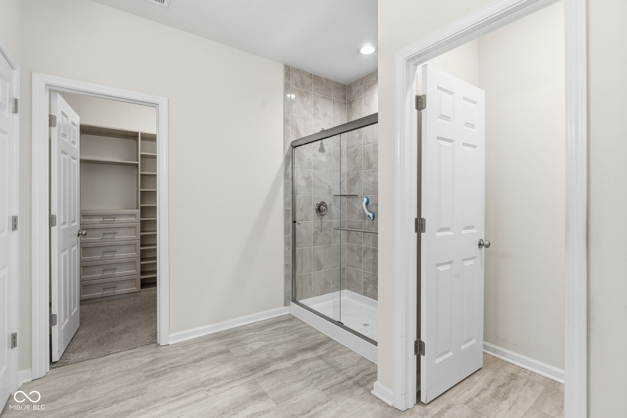 4298 Red Barn Drive