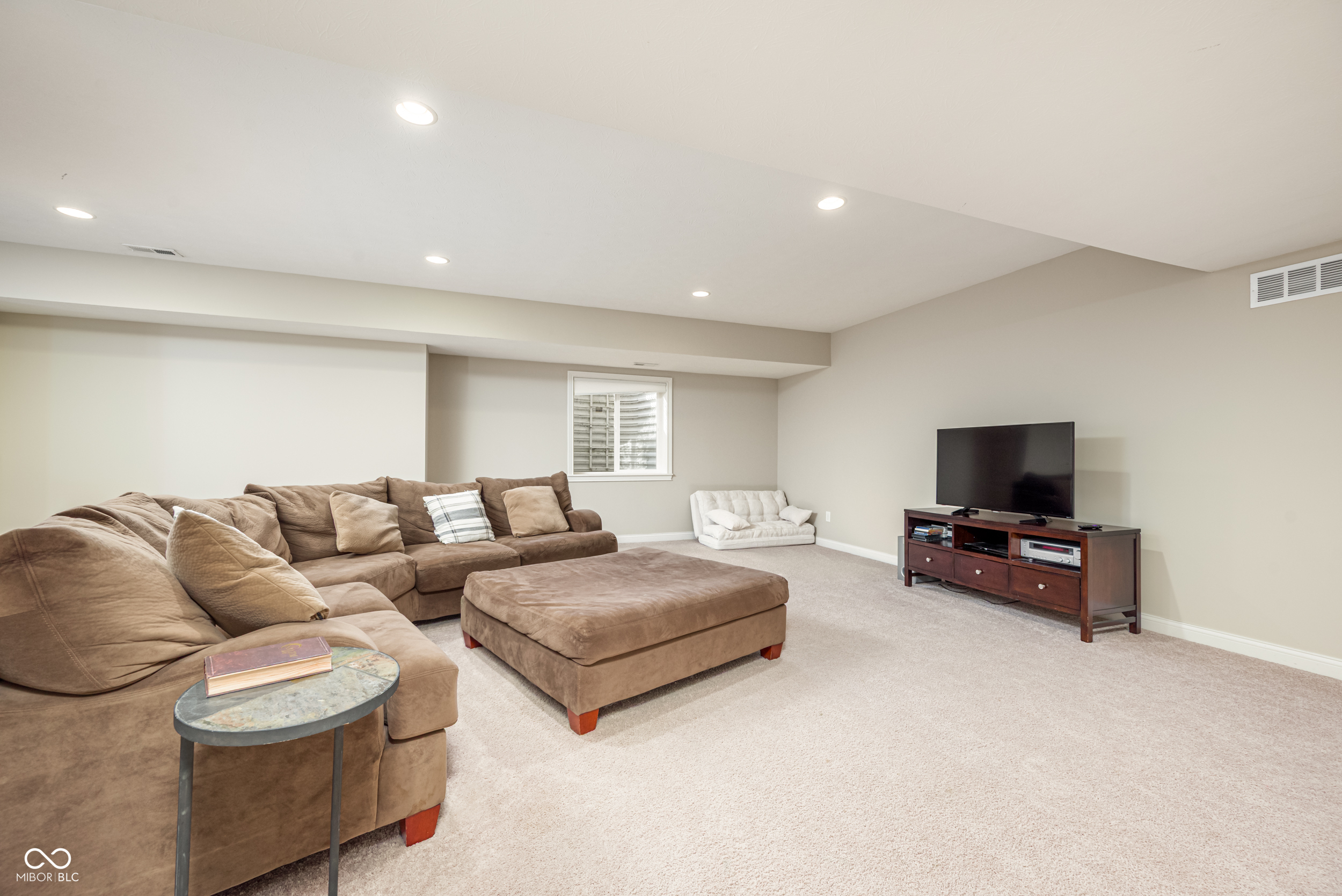 8879 Spring Violet Place