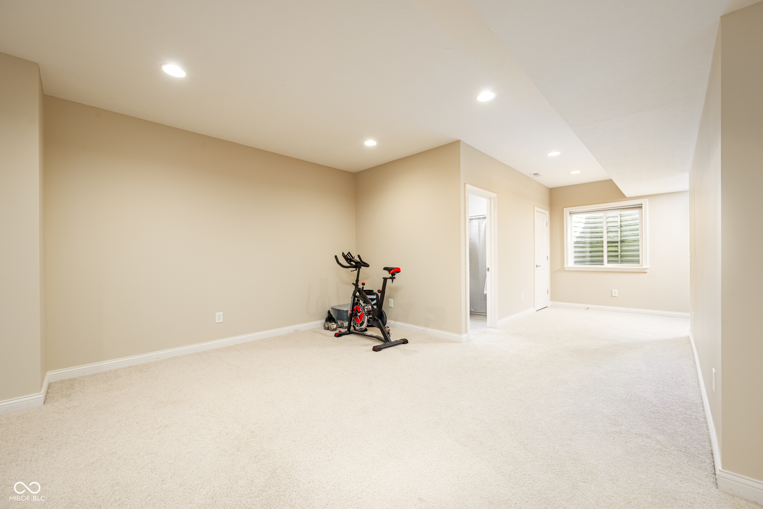 8879 Spring Violet Place