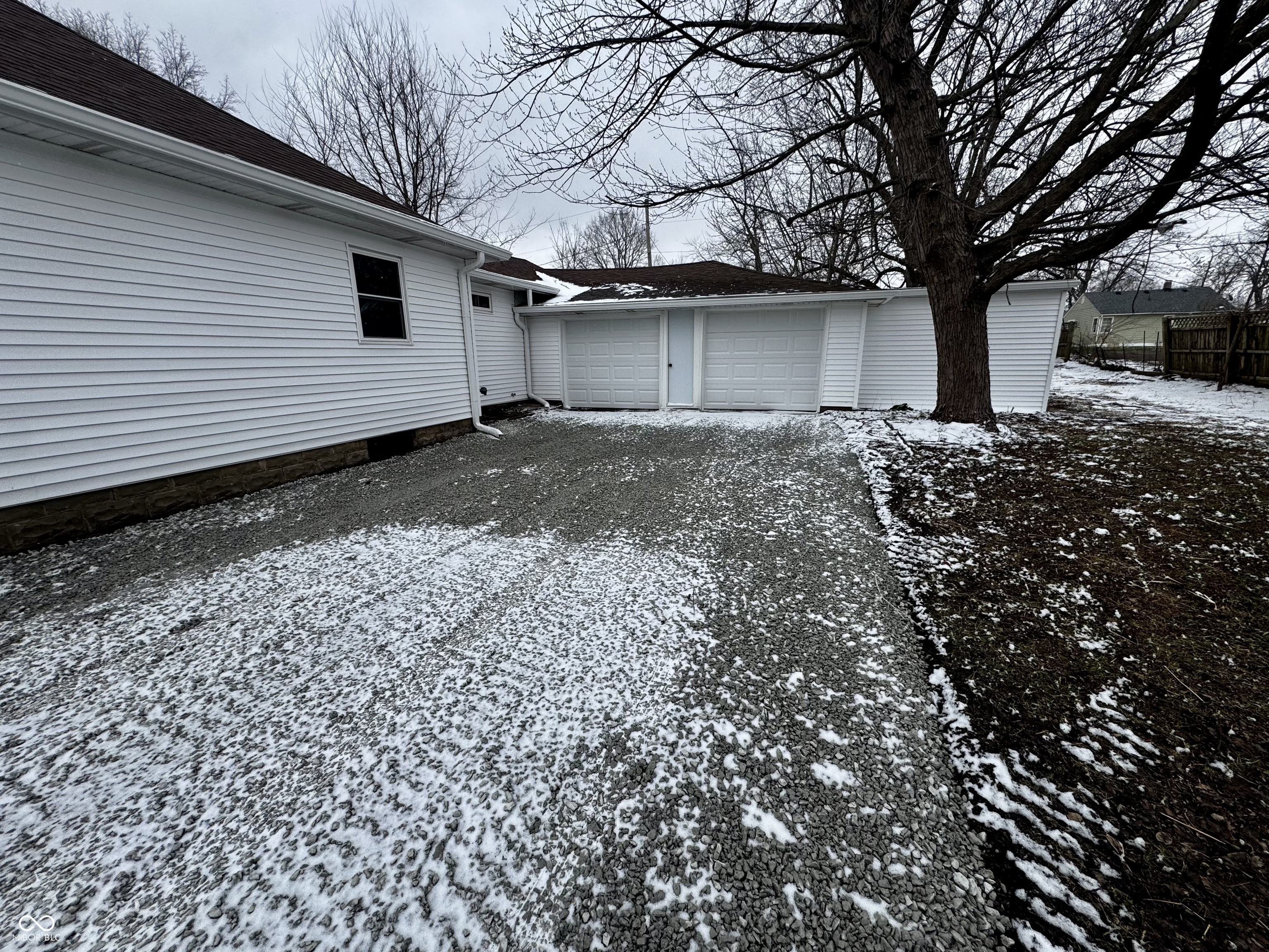 406 Louise Avenue