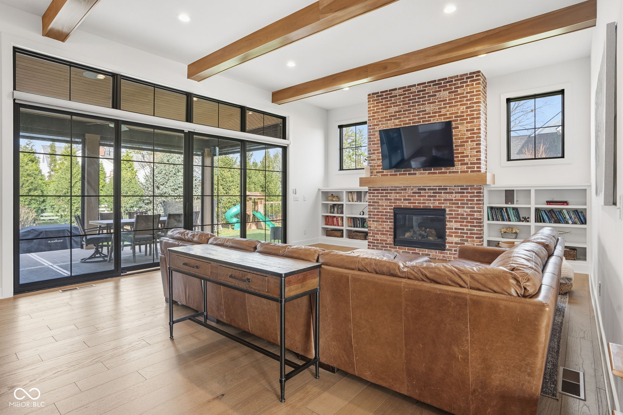 15860 Oak Park Vista