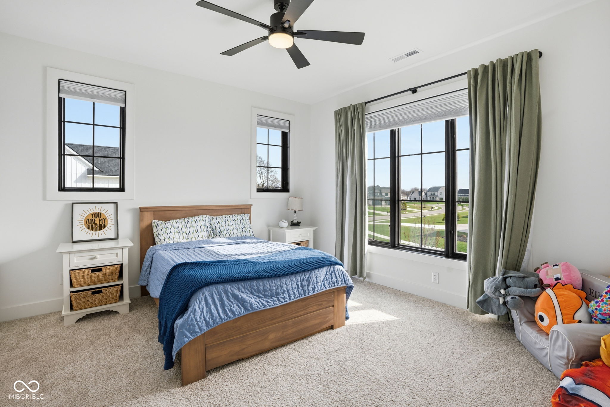 15860 Oak Park Vista