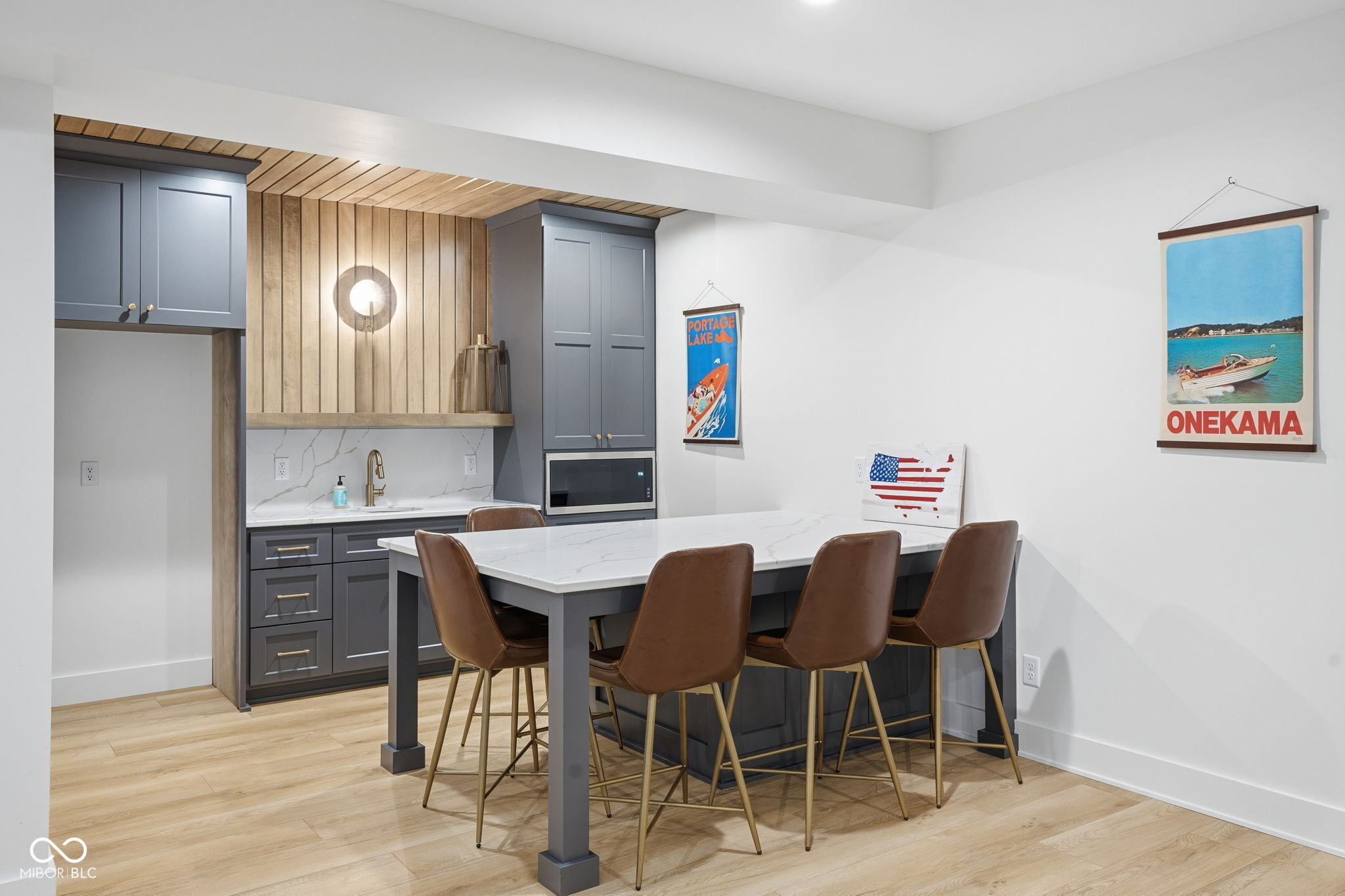 15860 Oak Park Vista