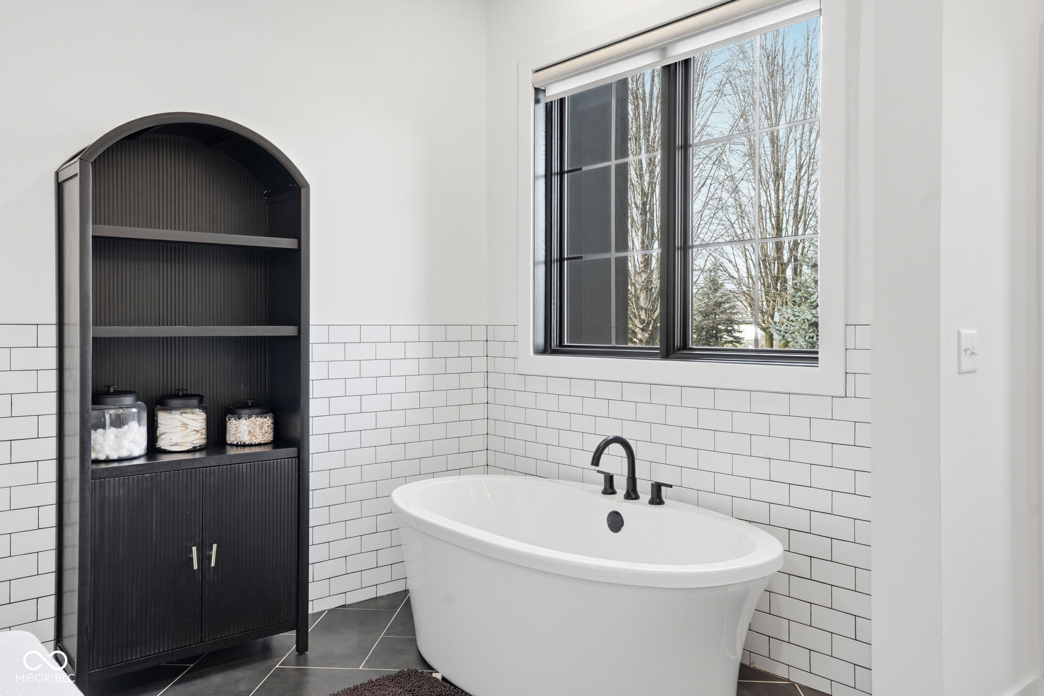 15860 Oak Park Vista