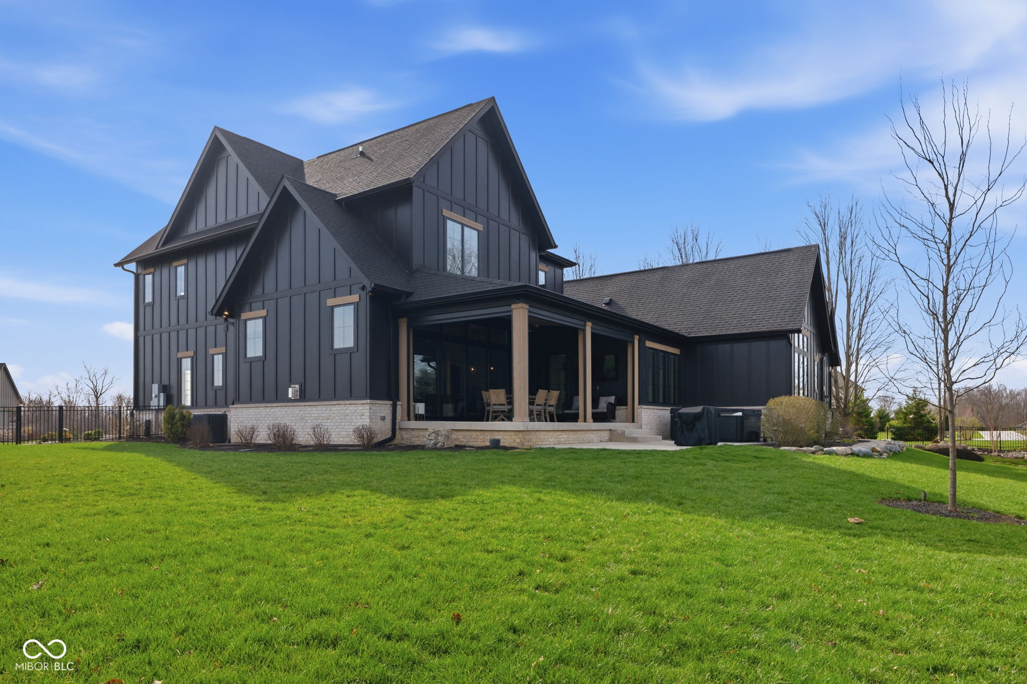 15860 Oak Park Vista