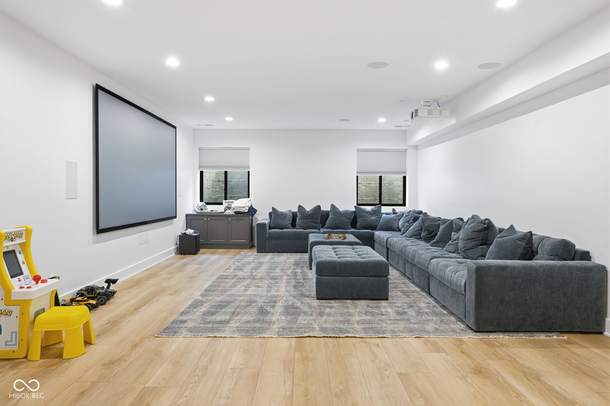 15860 Oak Park Vista