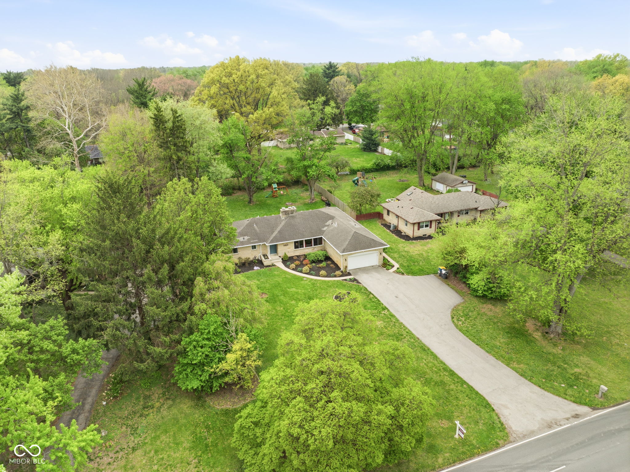 4865 Kessler Boulevard East Drive