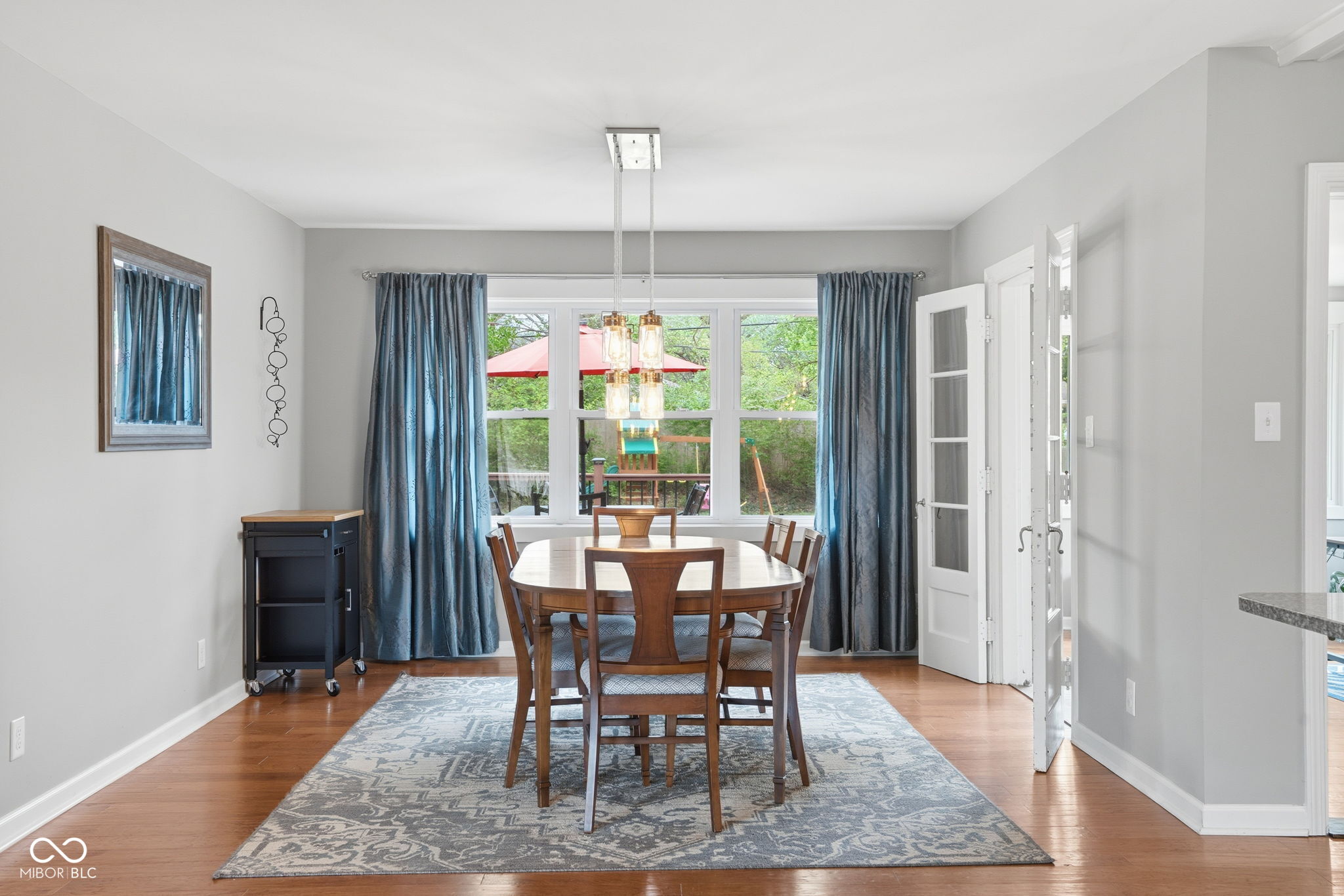 4865 Kessler Boulevard East Drive