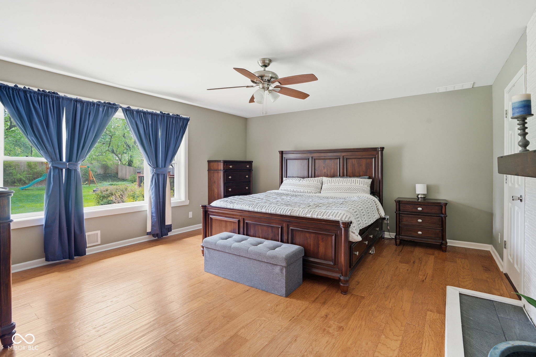 4865 Kessler Boulevard East Drive