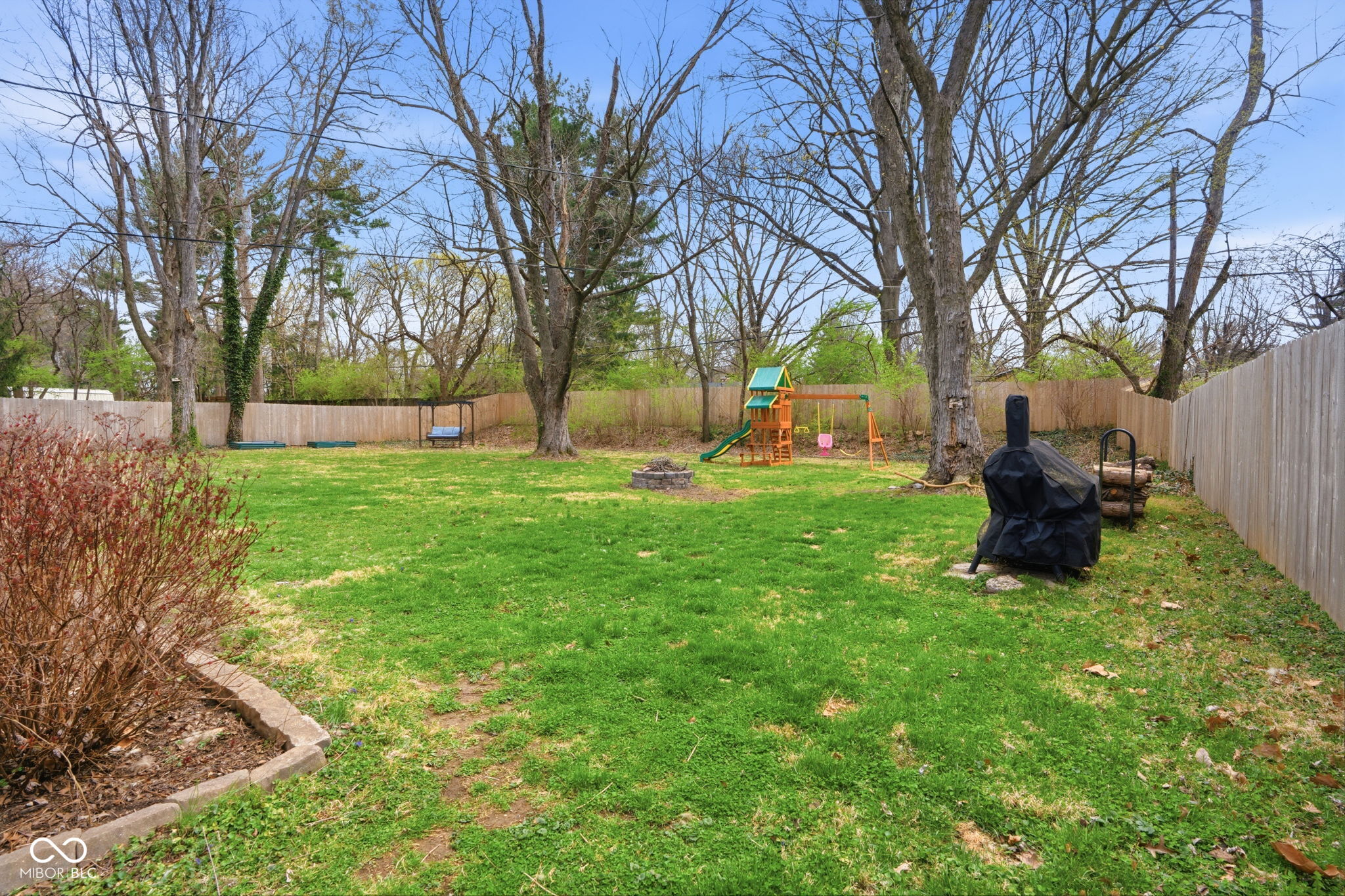 4865 Kessler Boulevard East Drive