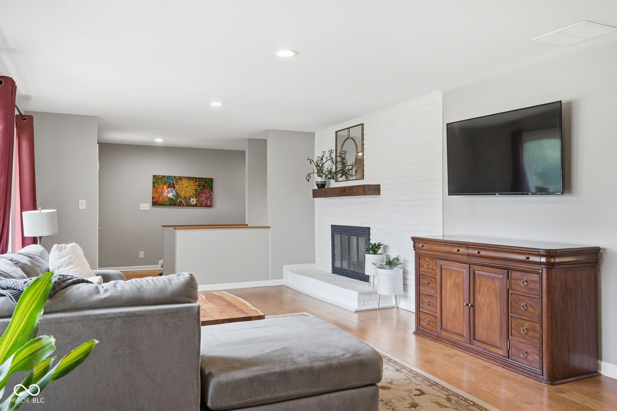 4865 Kessler Boulevard East Drive