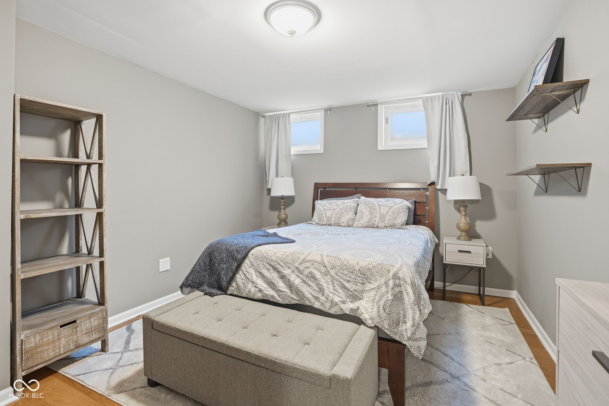 4865 Kessler Boulevard East Drive