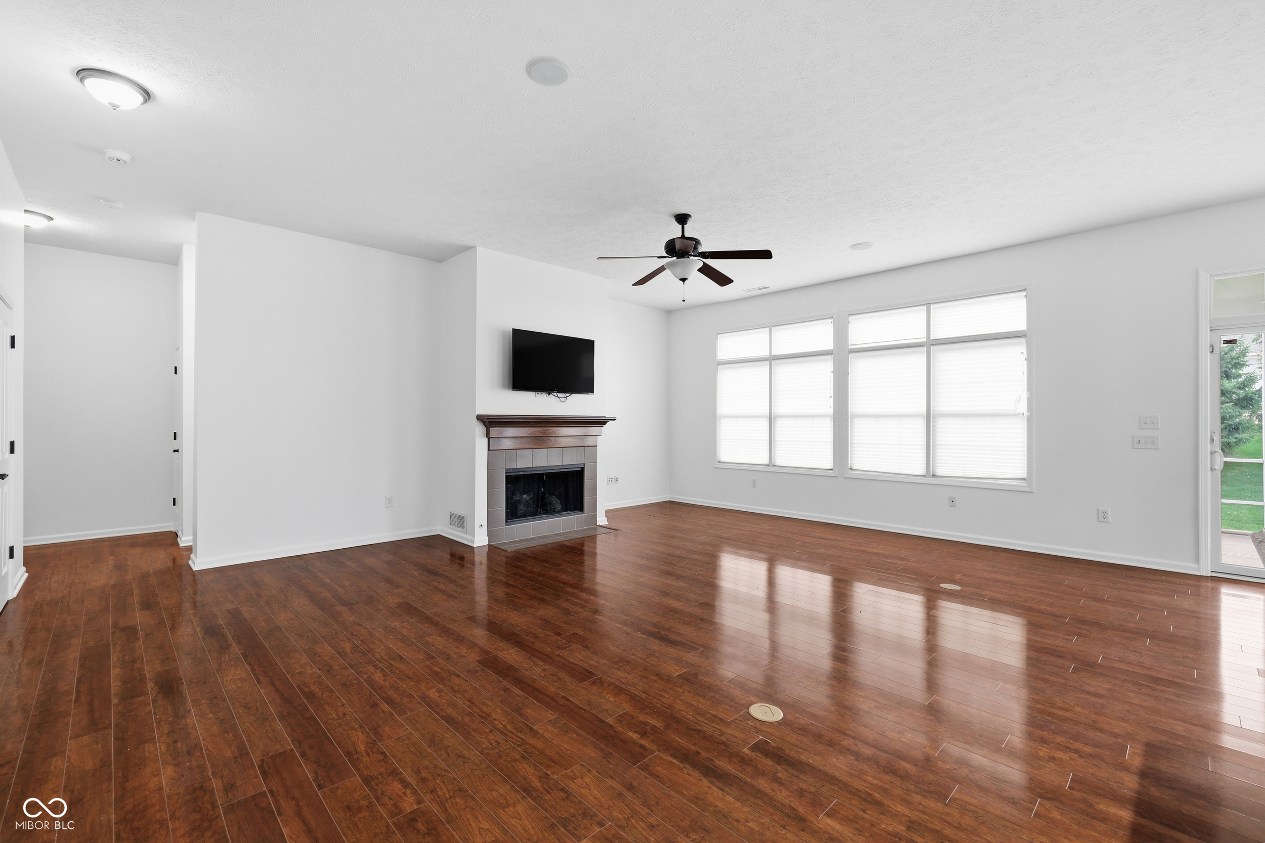 1307 Trescott Drive