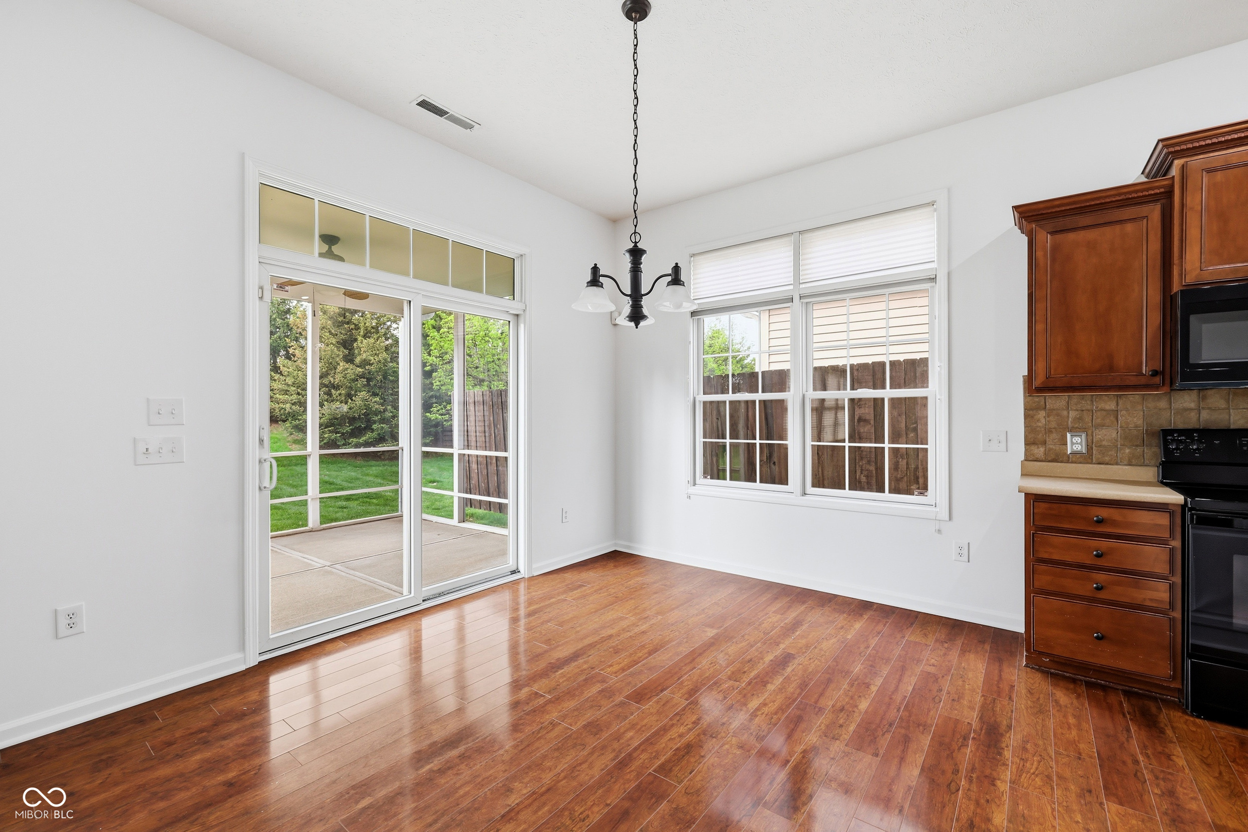 1307 Trescott Drive