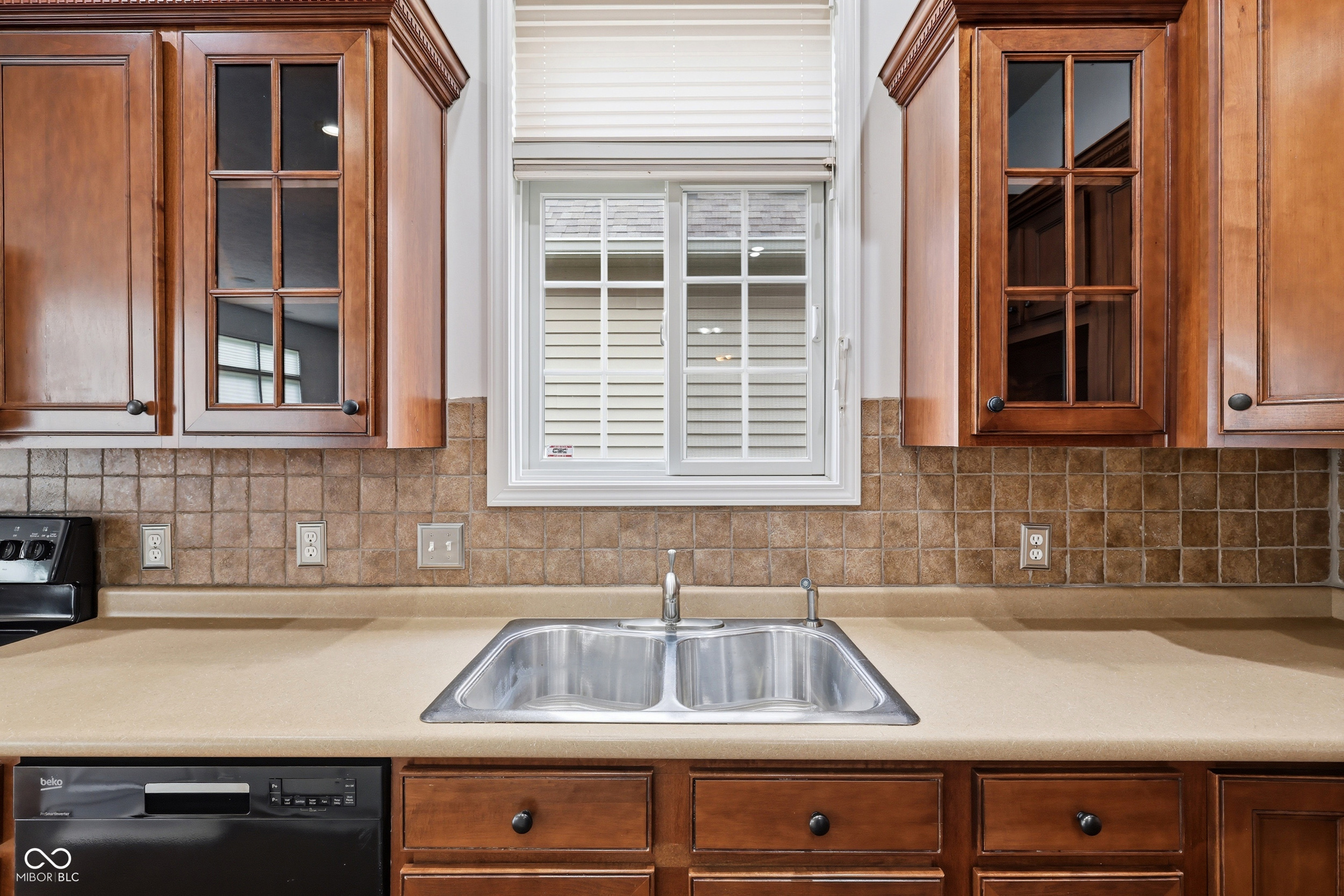 1307 Trescott Drive
