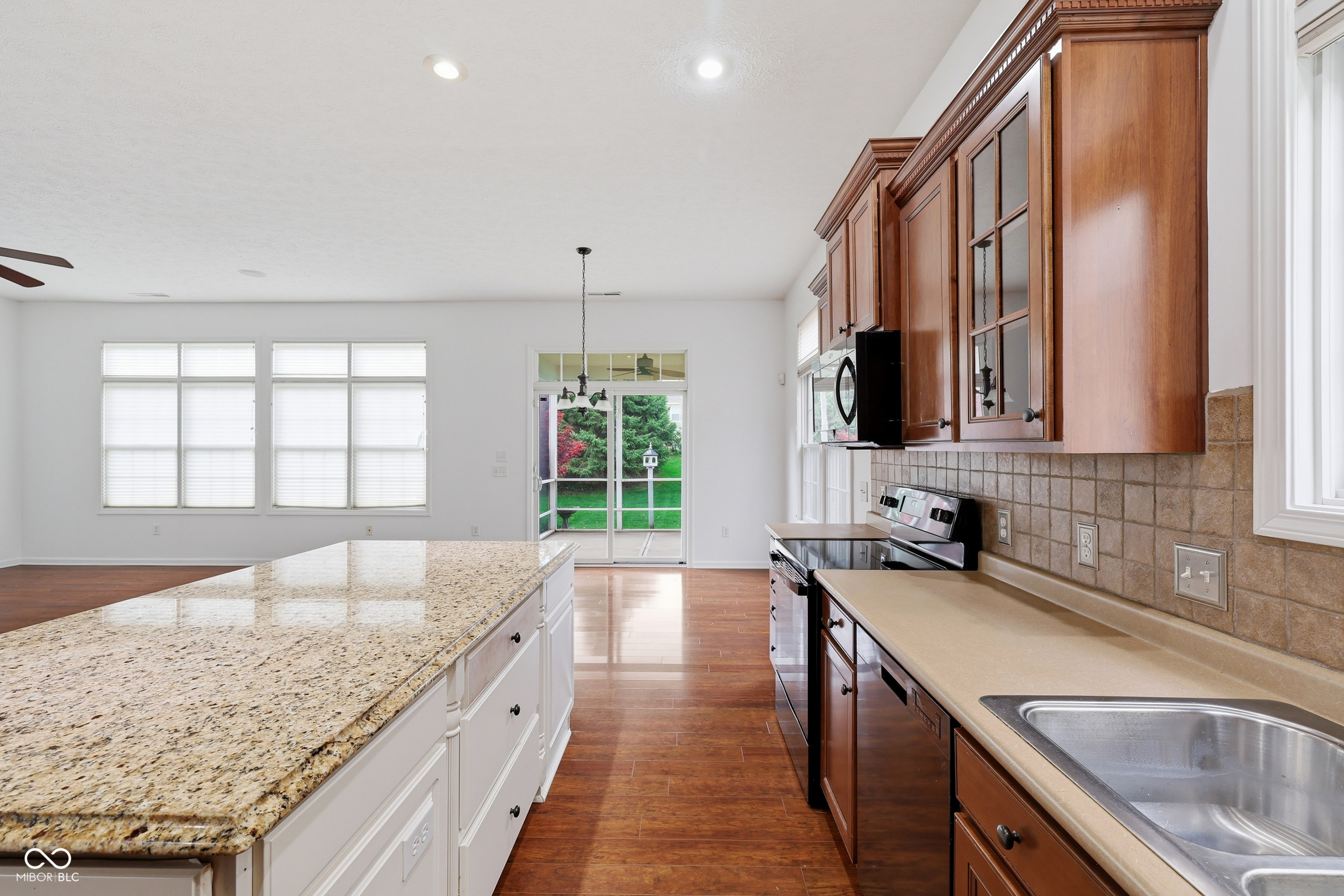 1307 Trescott Drive